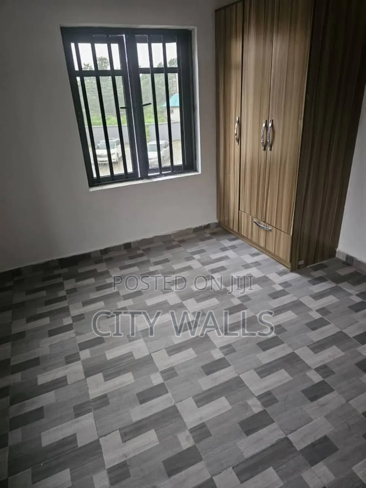 2bdrm Block of Flats in Ogombo for rent