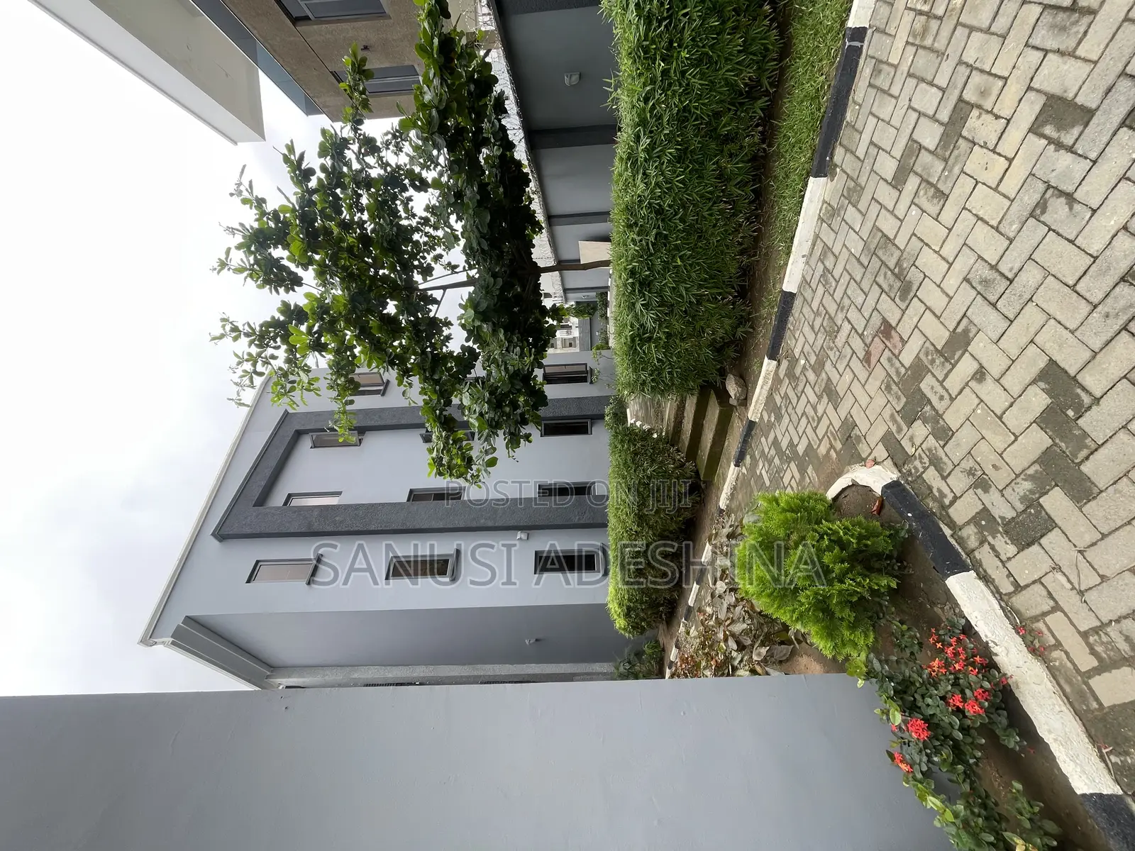 3bdrm Block of Flats in At Jahi Gilmore,Fct for rent