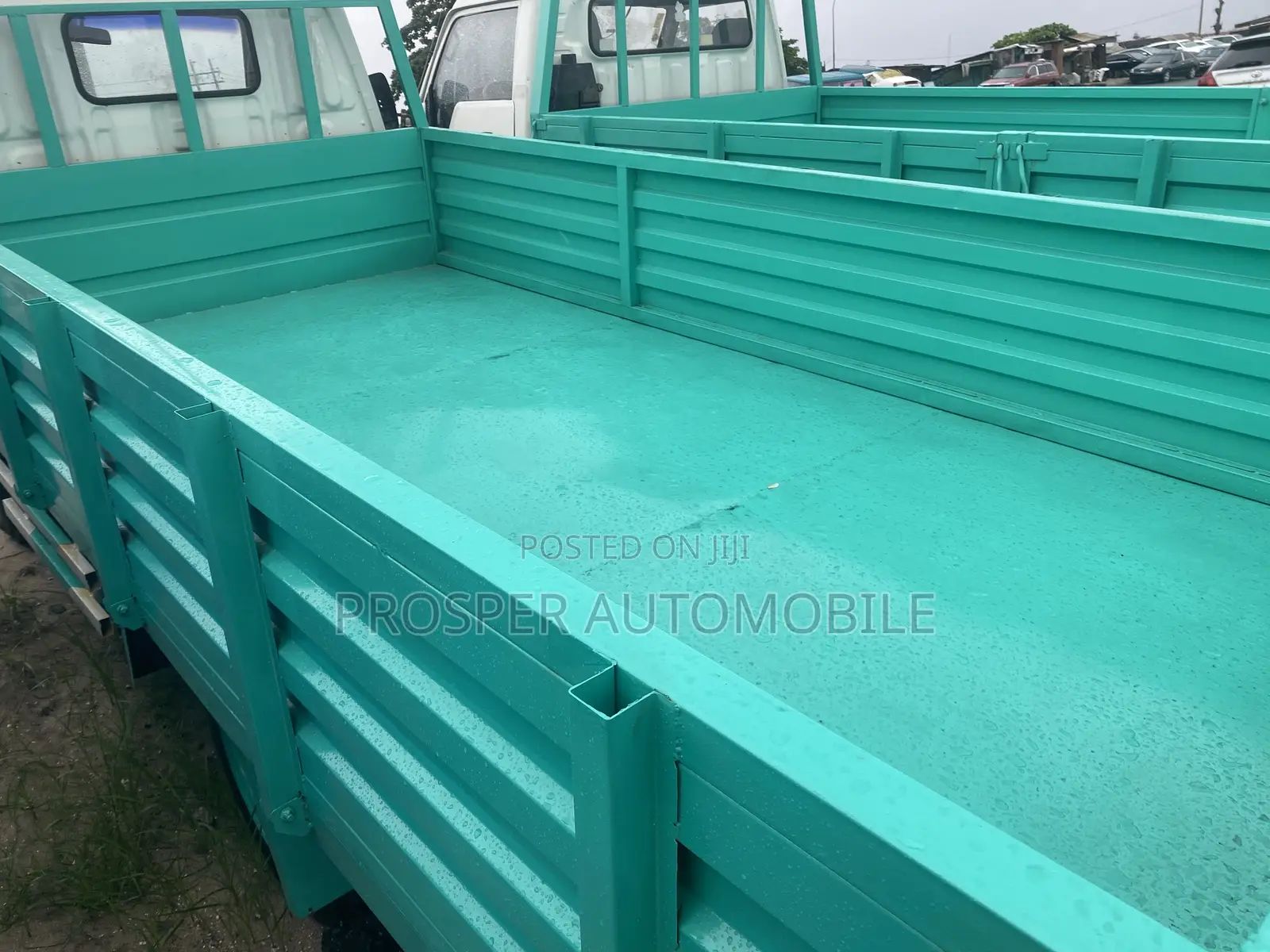 Toyota Dyna 150 Green Color