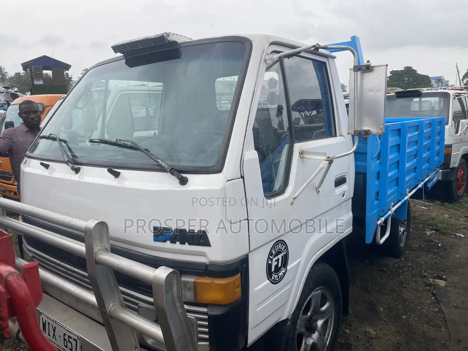 Toyota Dyna 100 2004 White