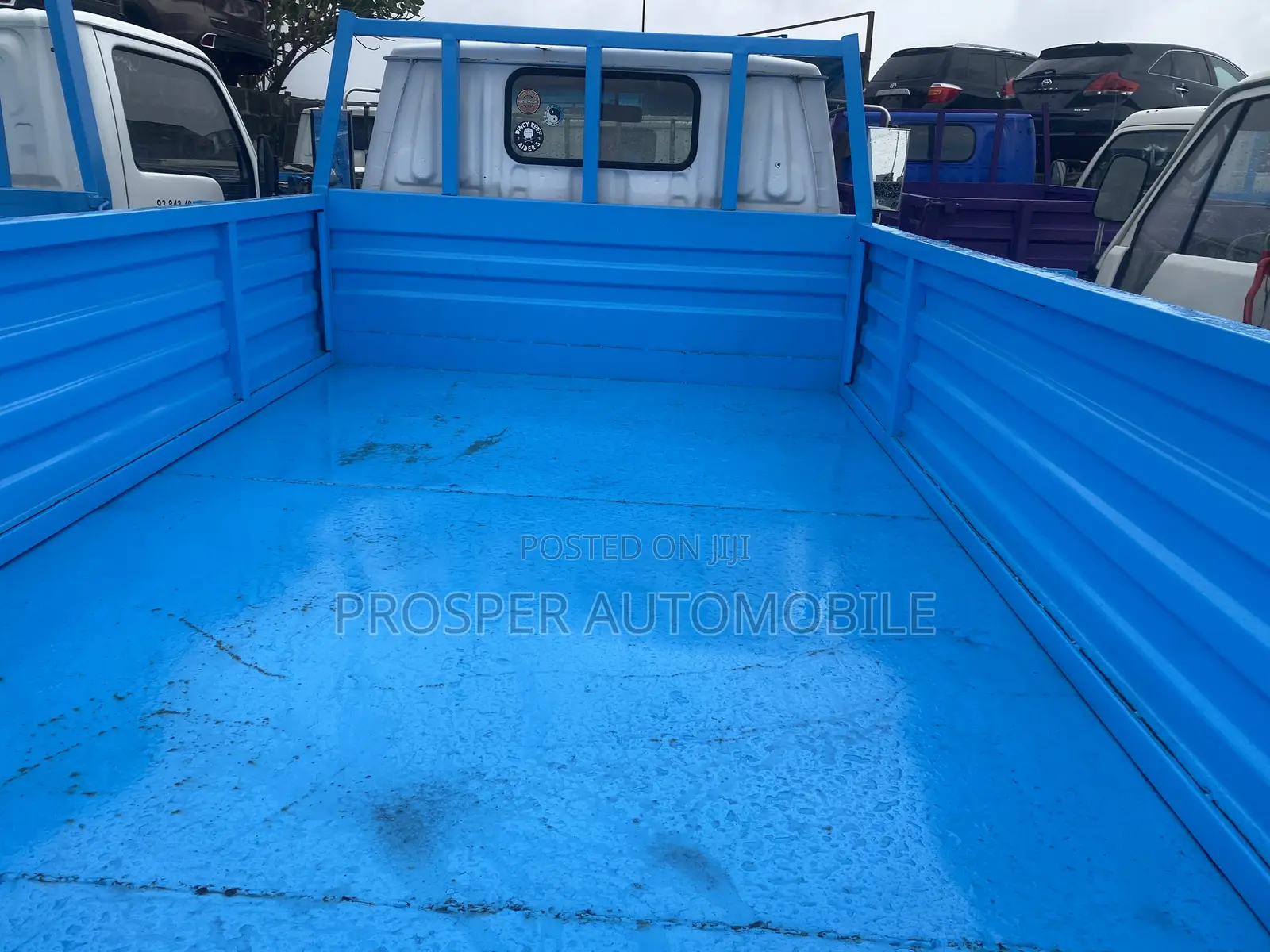 Toyota Dyna 100 2004 White