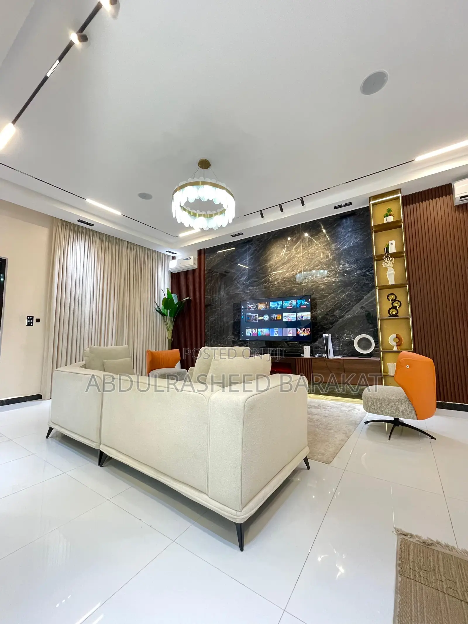 Luxury Four Bedroom Apartment