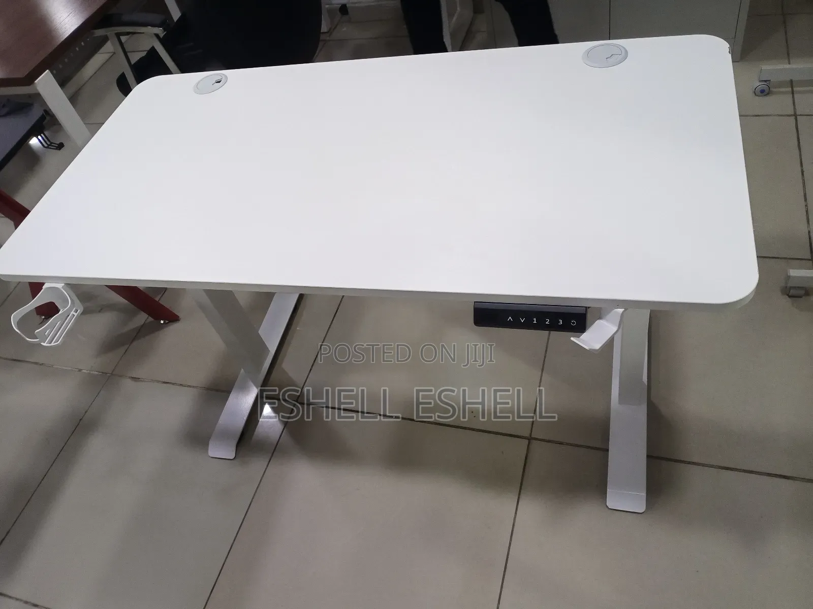 Foreign Electric Adjustable Office Table With Button Control
