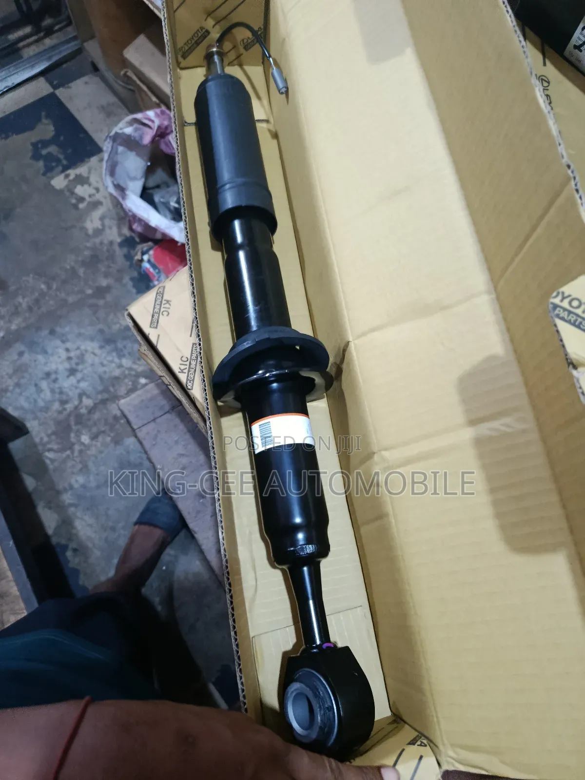 Front Shock Absorber Lx600 Automatic