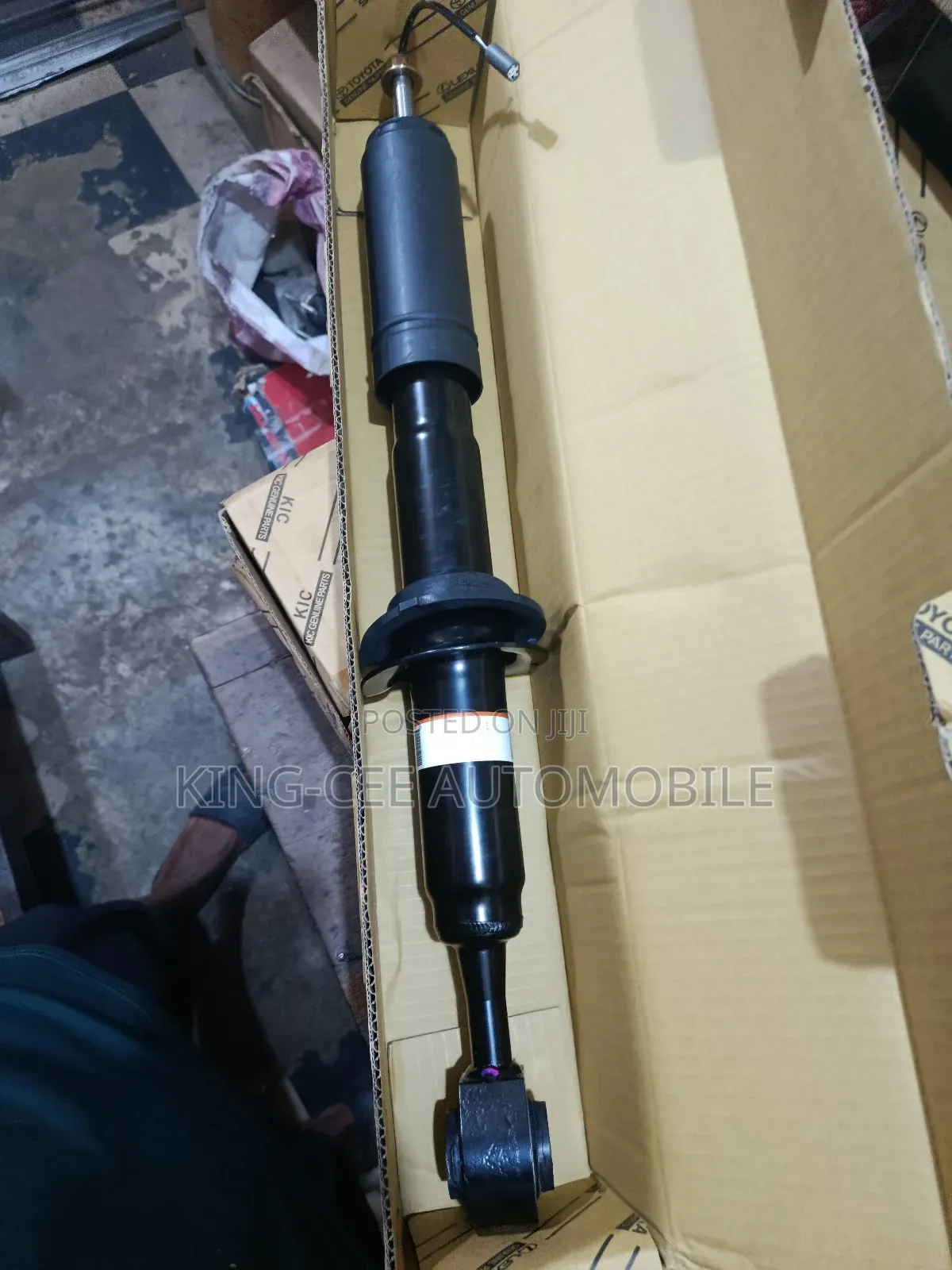 Front Shock Absorber Lx600 Automatic