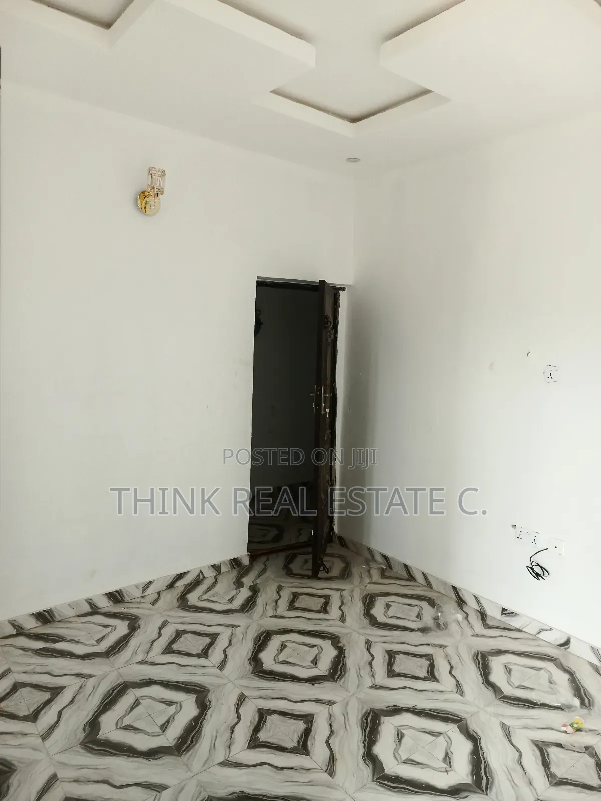 1bdrm Room & Parlour in Aduwawa, Benin City for rent