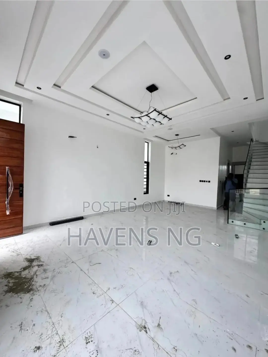 5bdrm Duplex in Sangotedo for sale