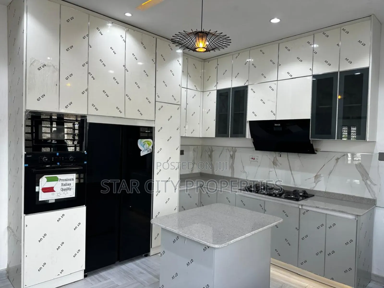 4bdrm Duplex in Maryland Ikeja Lagos, Shonibare Estate for sale