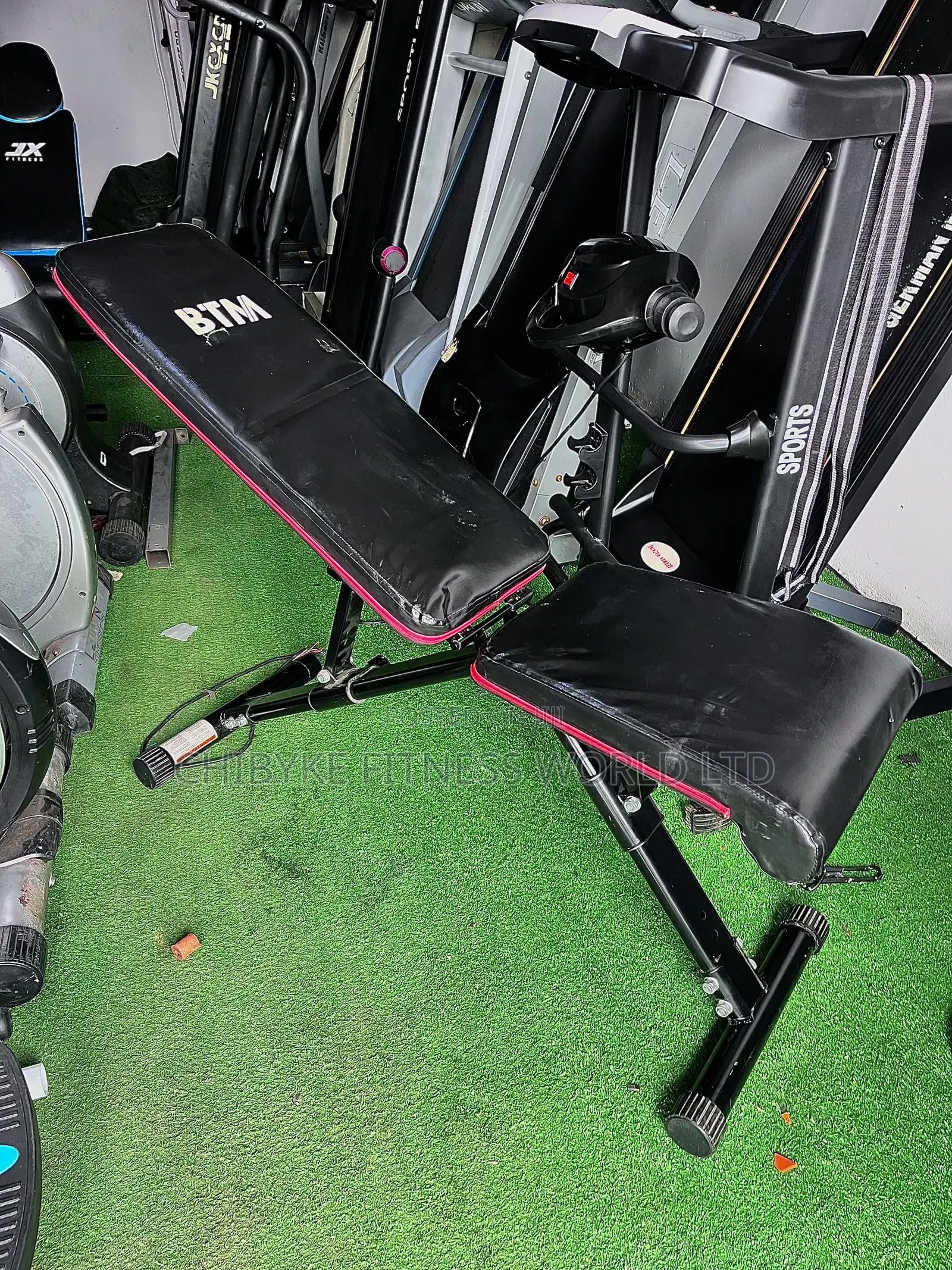 Commercial Incline Bench