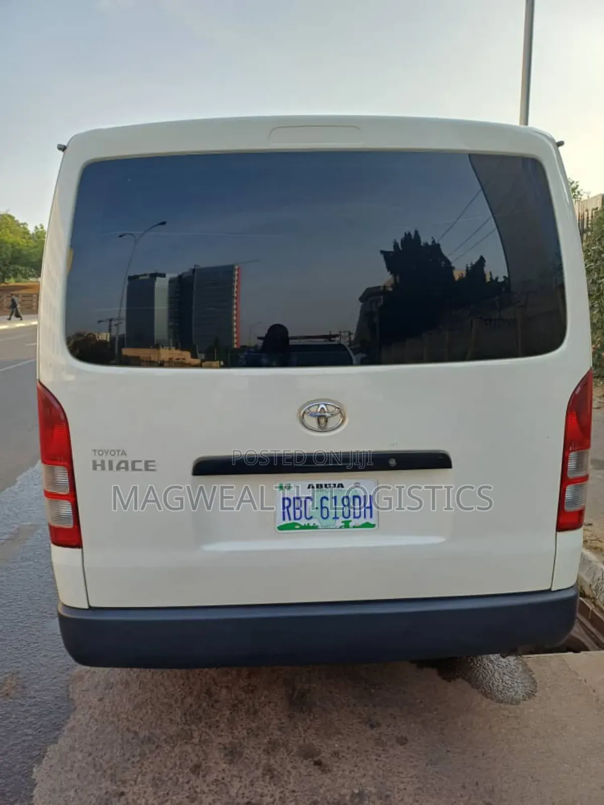 Toyota Hiace Bus for Hire