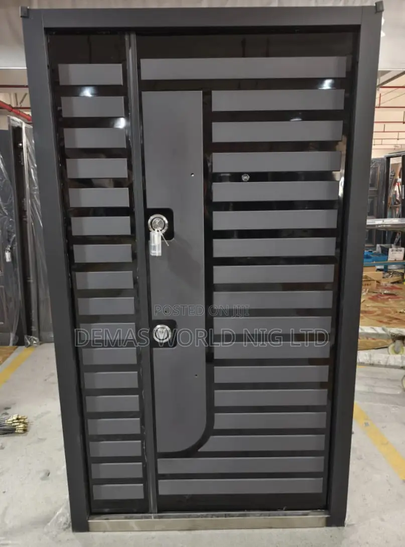 Luxury Door 17 Finger