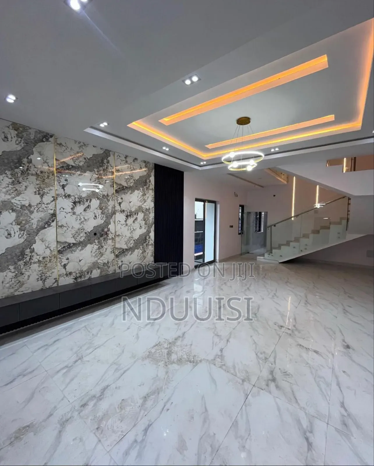 5bdrm Duplex in Ologolo for sale