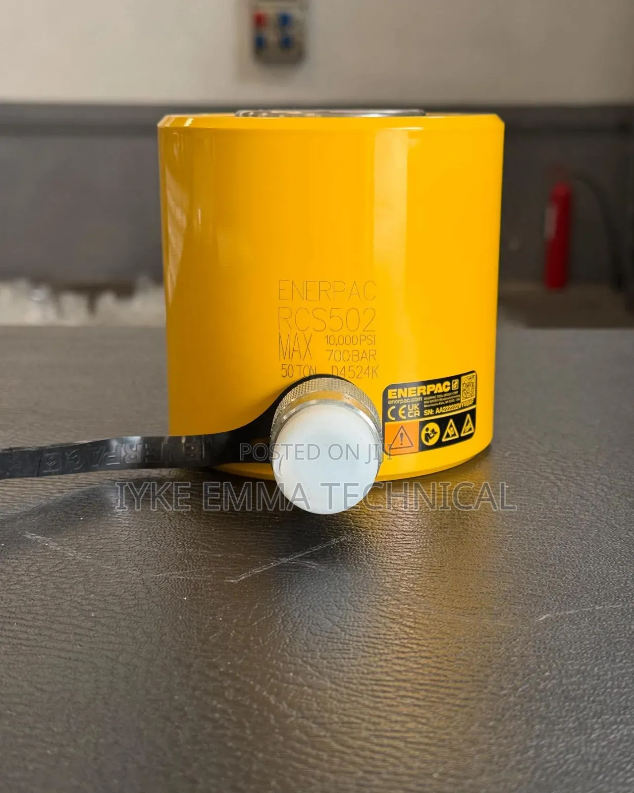 Enerpac 50-Ton Hydraulic Cylinder Rcs502