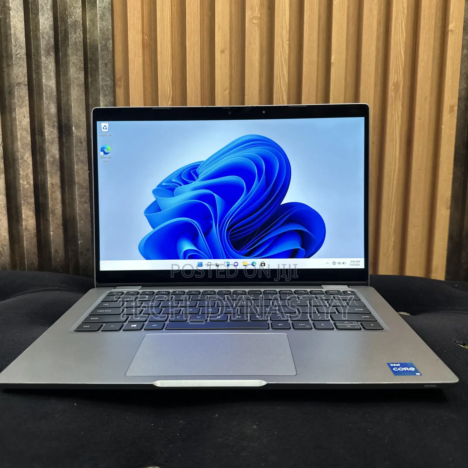 Laptop Dell Latitude 5320 16GB Intel Core I5 SSD 256GB