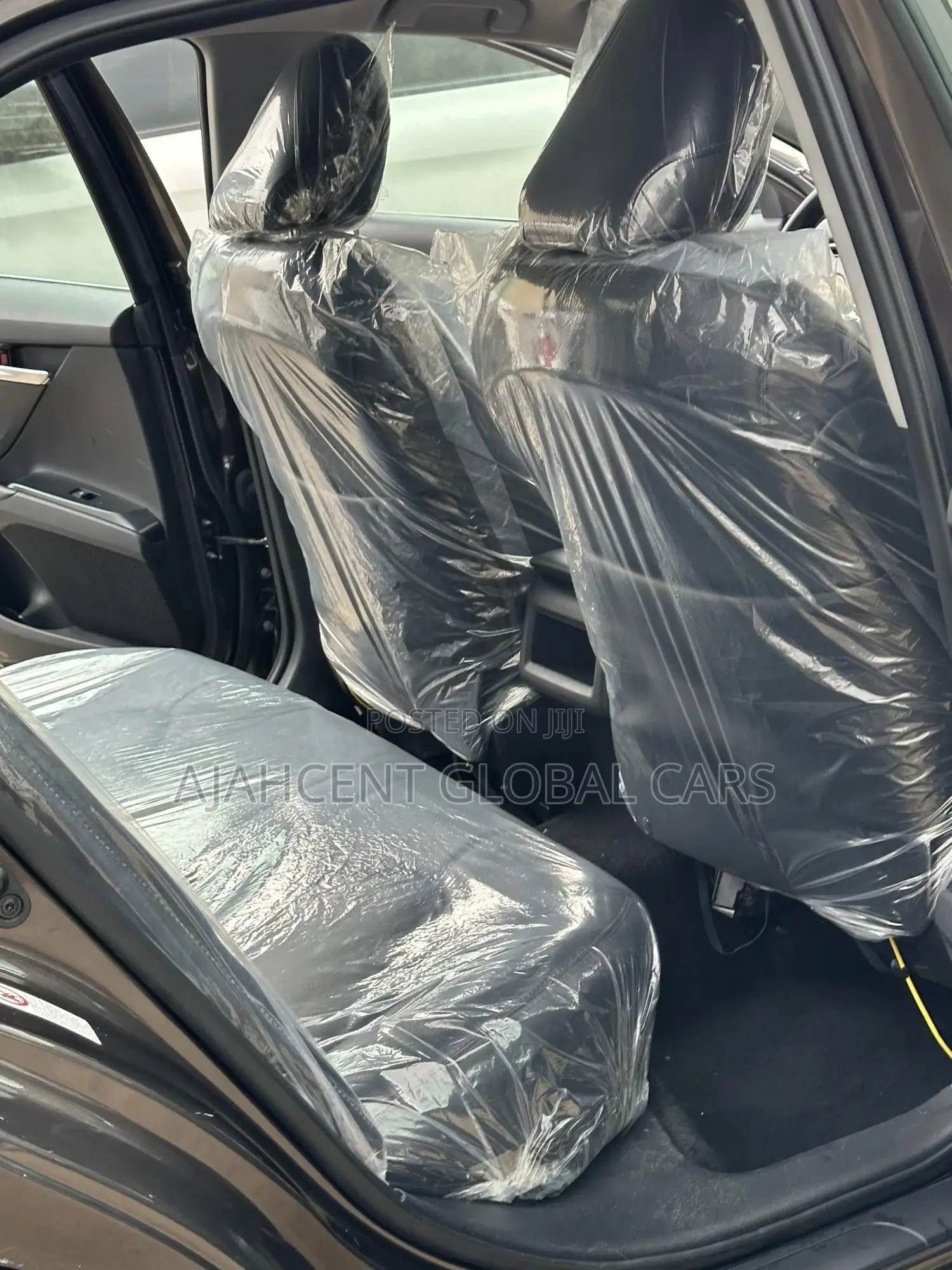 Toyota Camry LE (2.5L 4cyl 8A) 2019 Gray