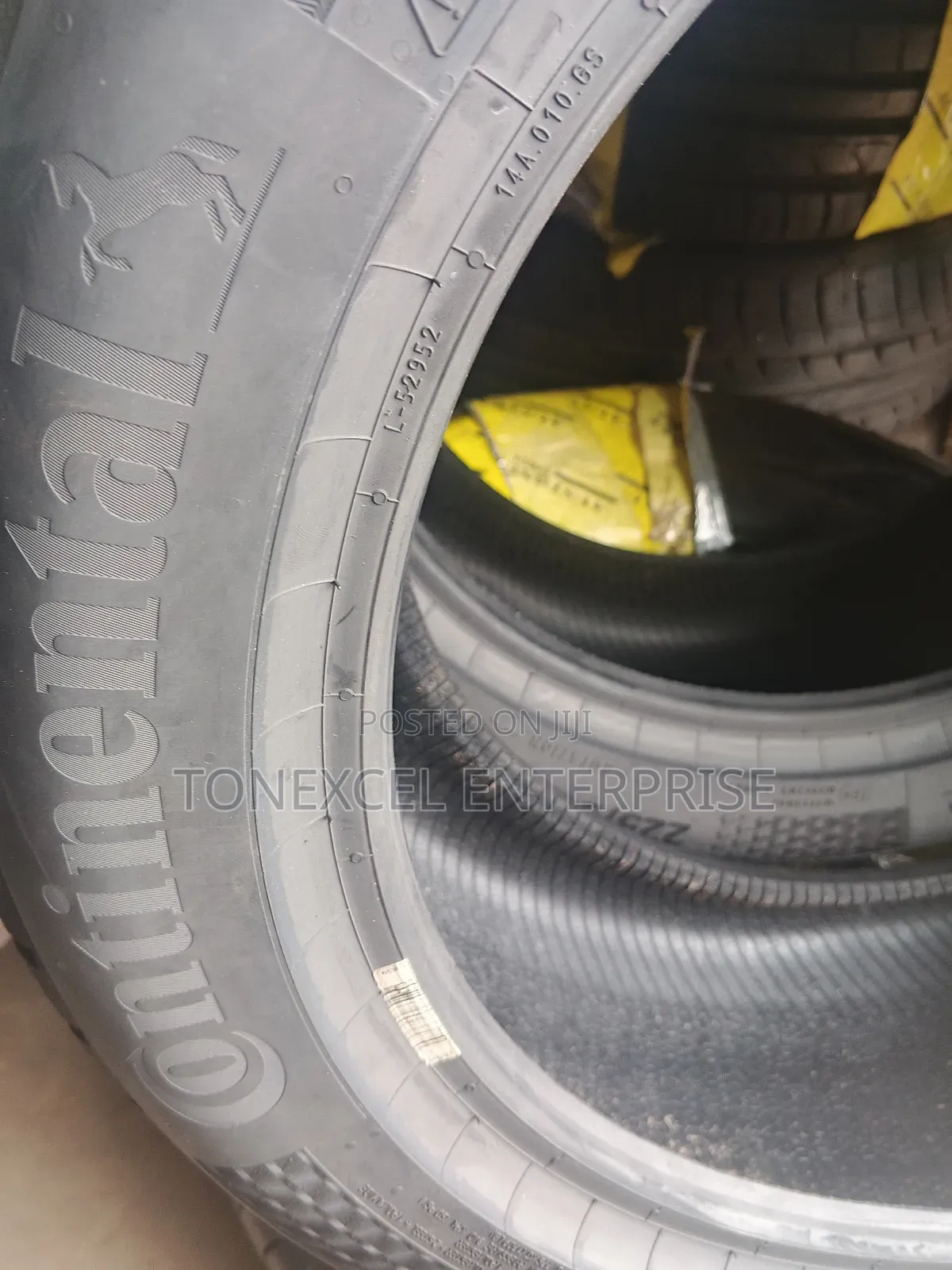 Latest Continental 225/50/18 Tyre European Technology 
