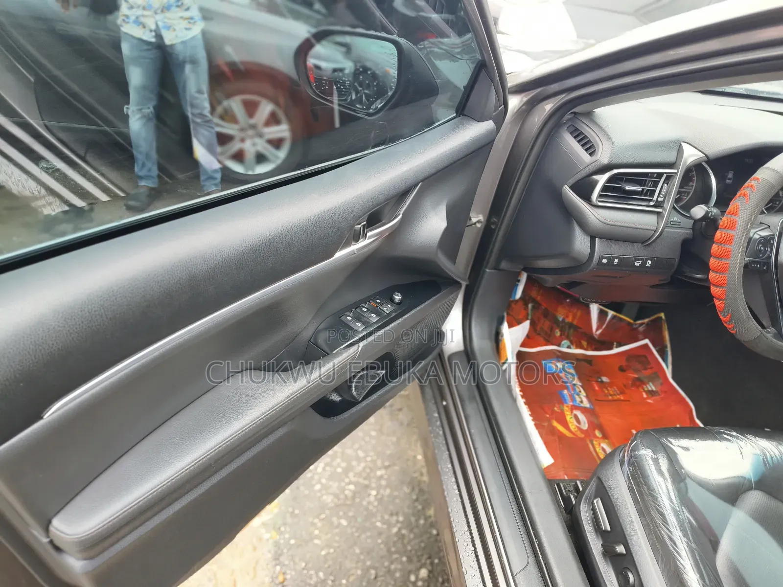 Toyota Camry XLE (2.5L 4cyl 8A) 2019 Gray