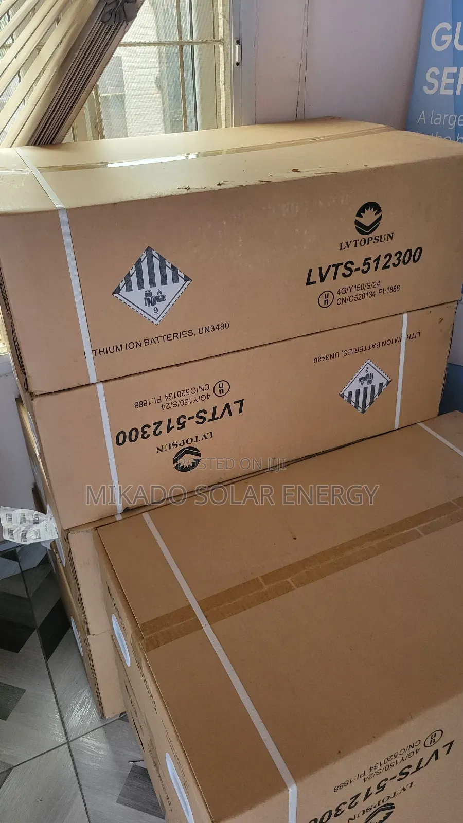 15.36kwh Lvtopsun Lithium Iron Battery With Screen Touch