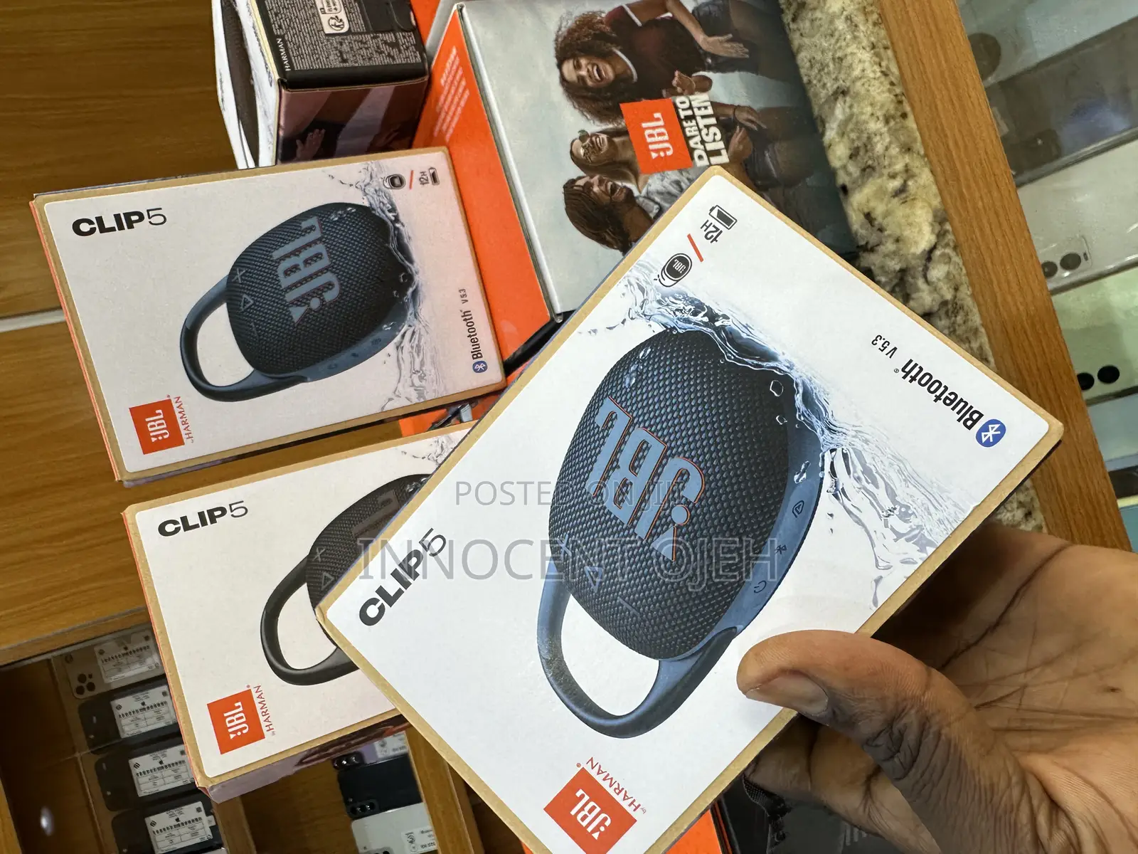 JBL Clip 5