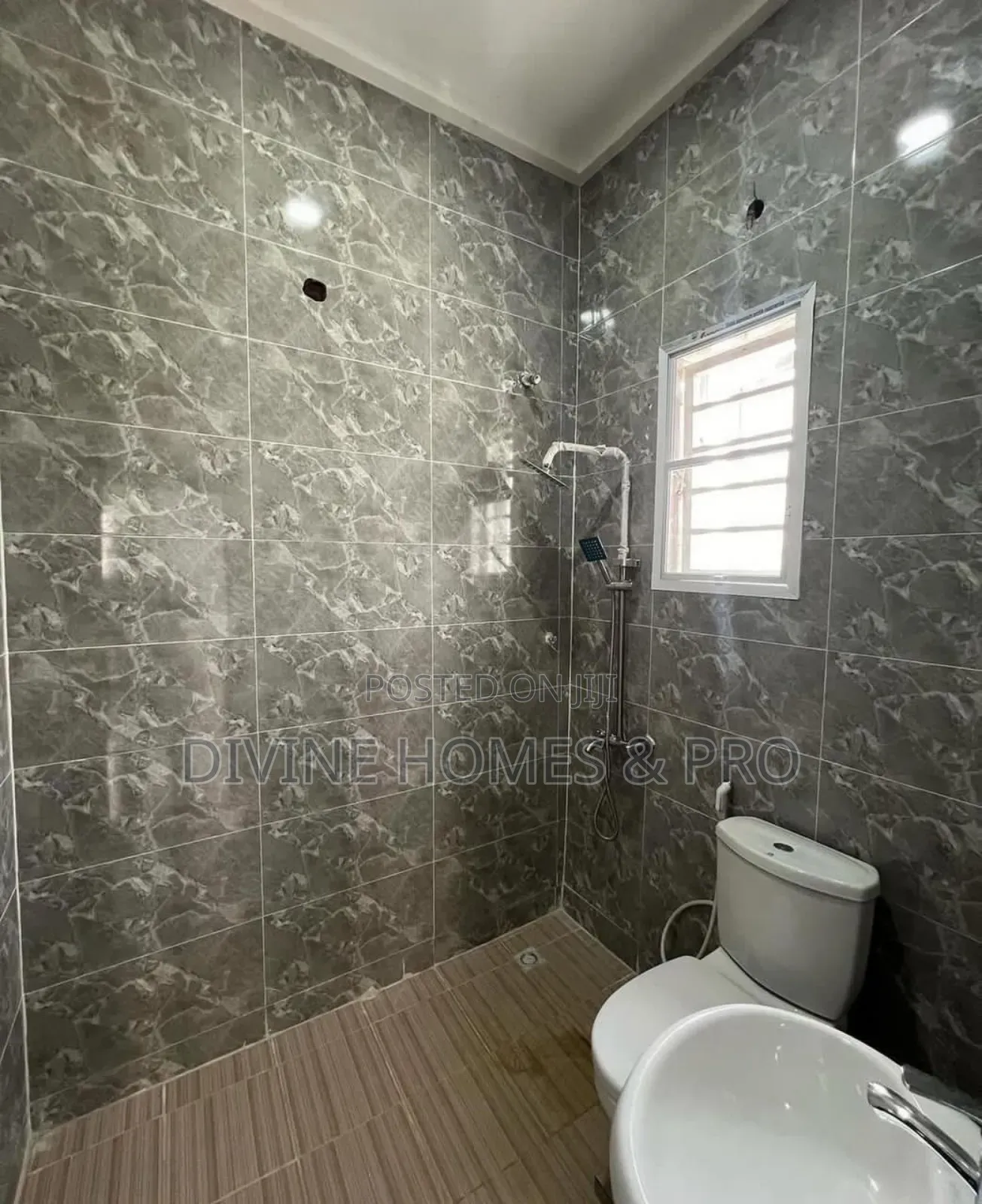 3bdrm Block of Flats in Wuye for sale