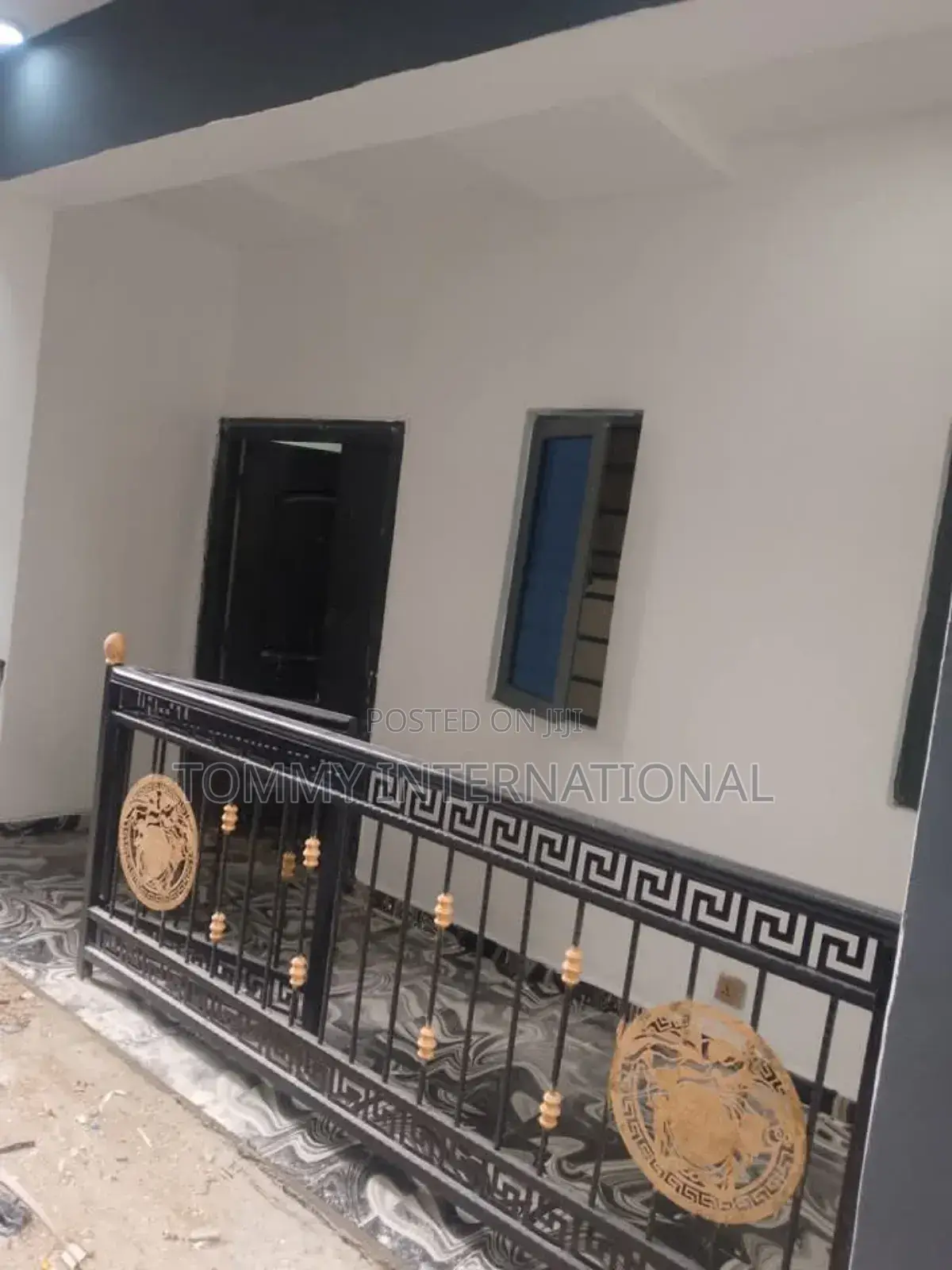 2bdrm Block of Flats in Queen'S Park Estate, Port-Harcourt for rent