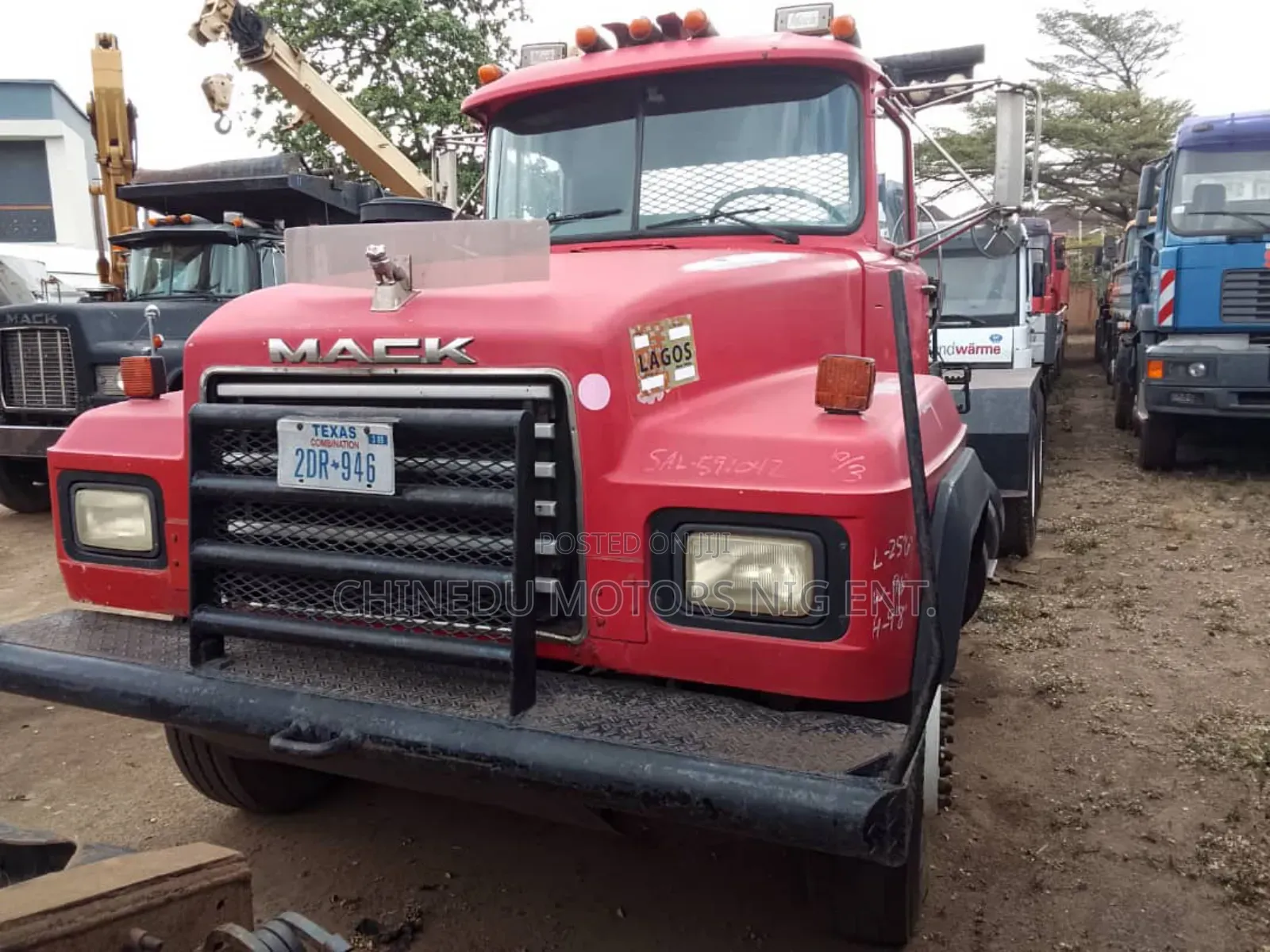Mack Ud Tractor Head With Winch