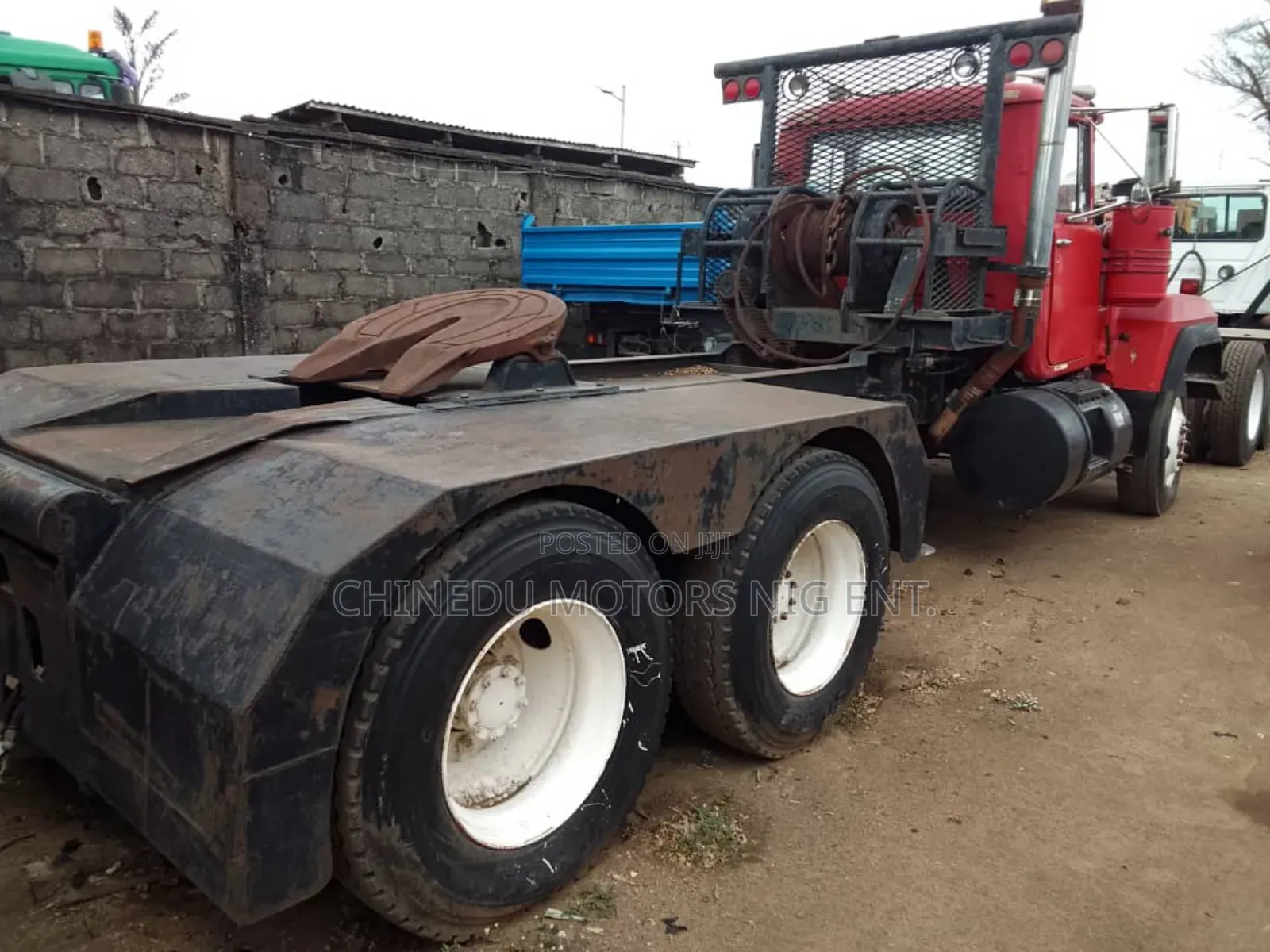Mack Ud Tractor Head With Winch