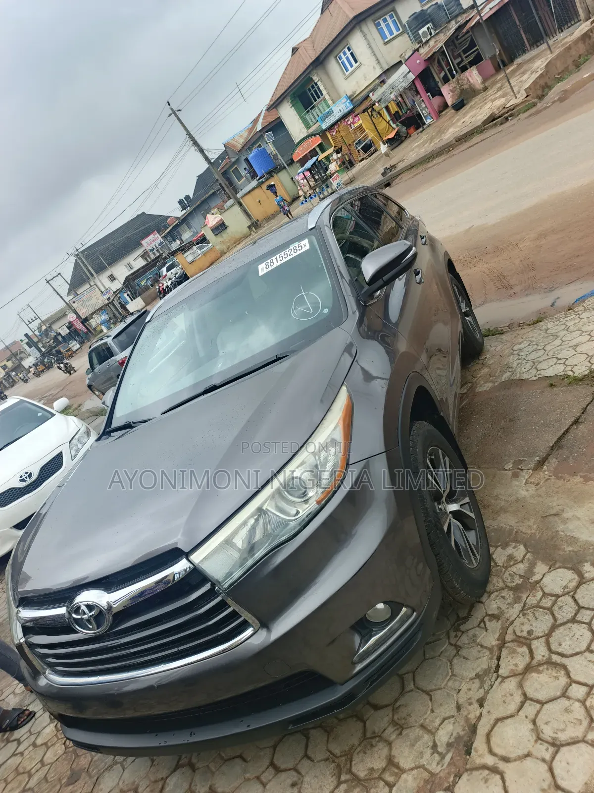 Toyota Highlander XLE V6 4x2 (3.5L 6cyl 6A) 2016 Gray
