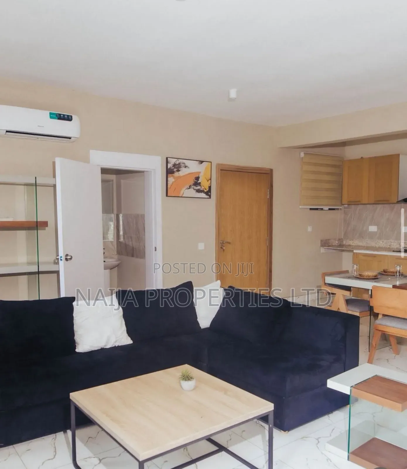 2bdrm Apartment in Surulere for sale