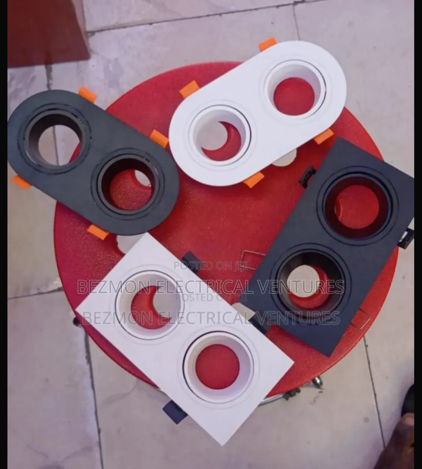 Single Spot Light Available For Sale