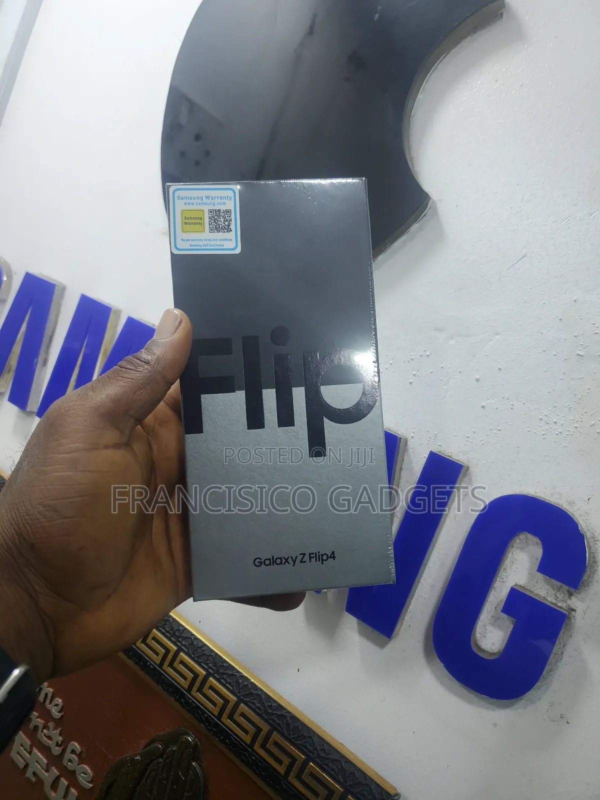 New Samsung Galaxy Z Flip4 512 GB Orange