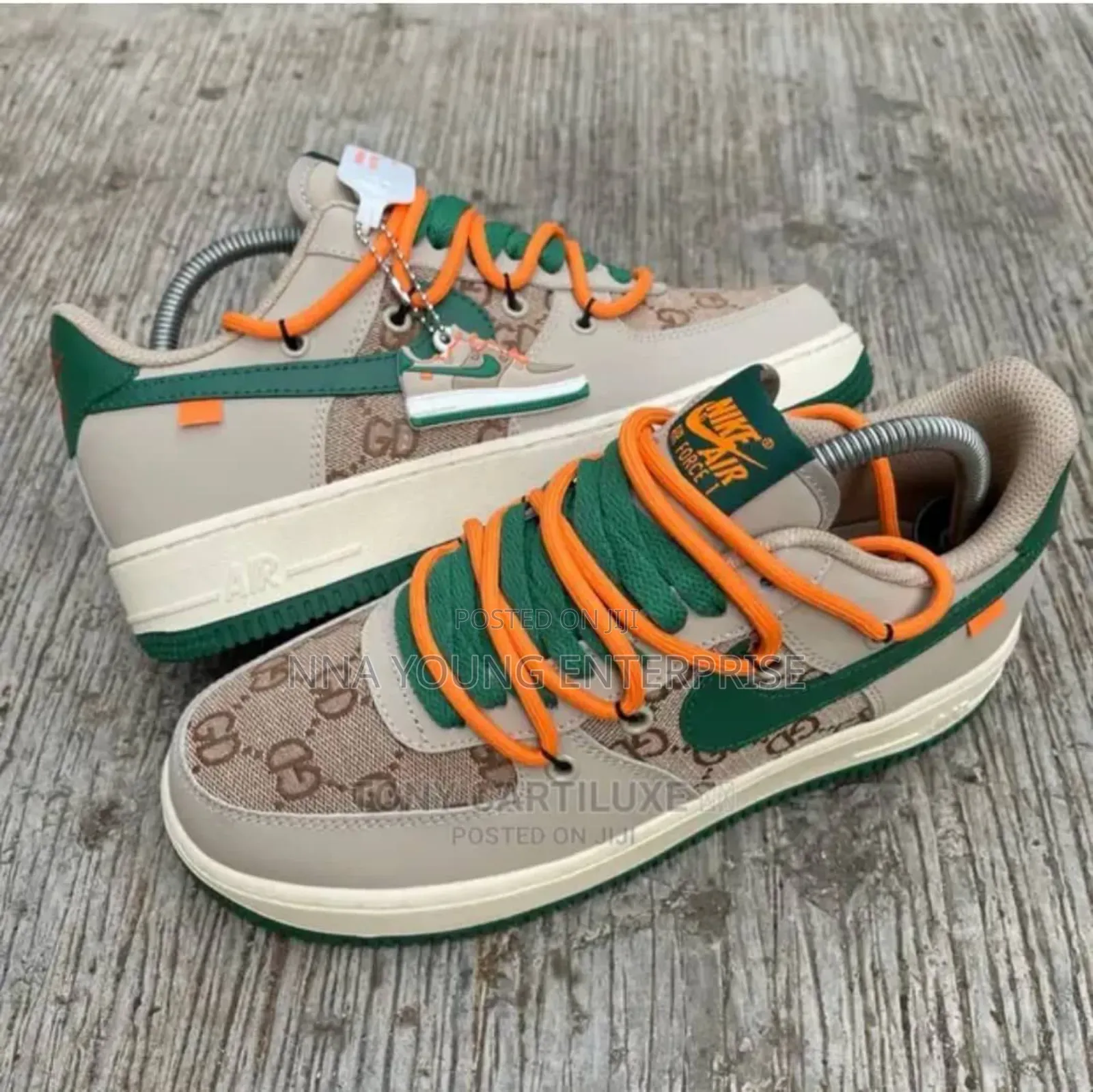High Quality Sneakers