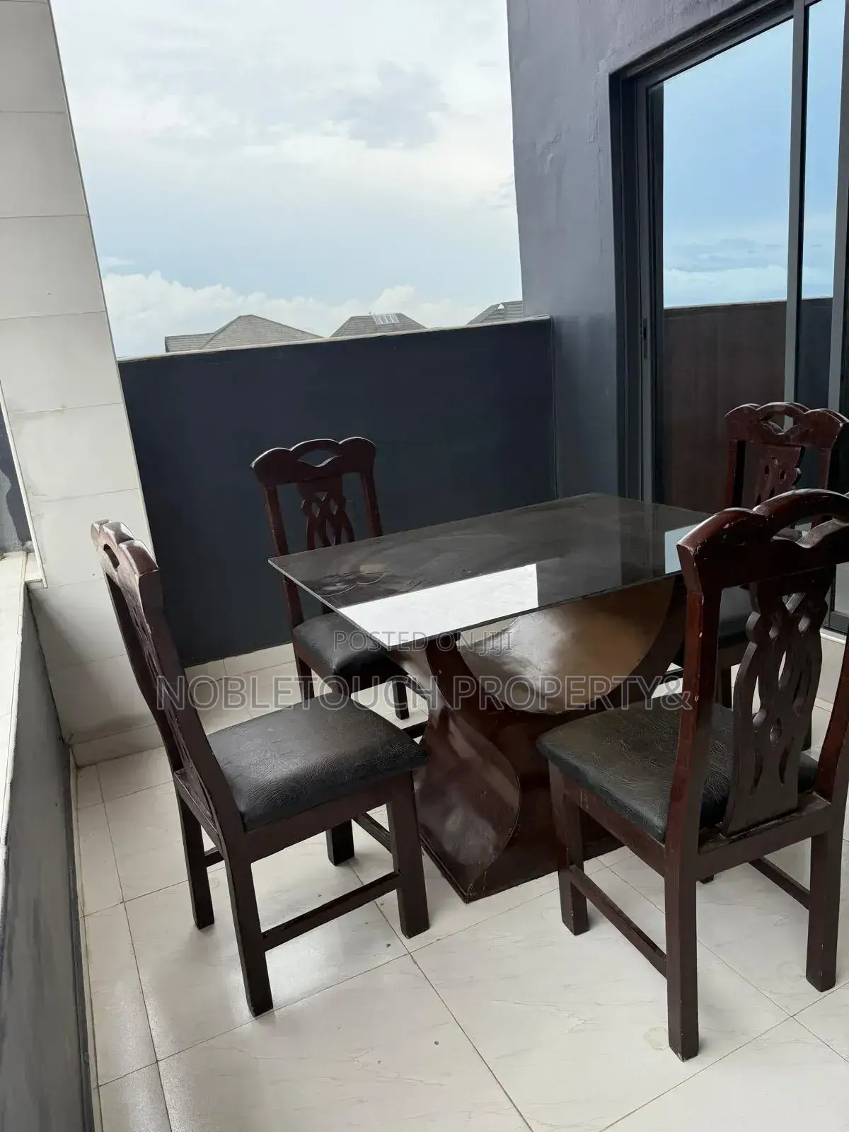 Furnished 5bdrm Duplex in Magodo Lagos, GRA Phase 1 for sale