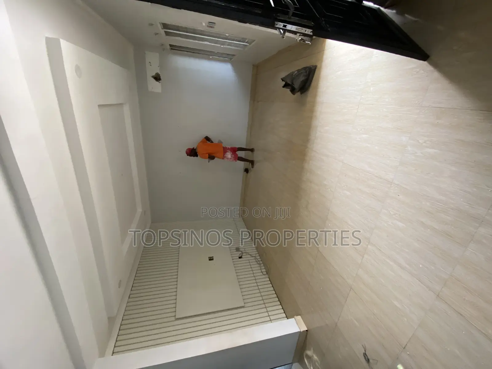 2bdrm Block of Flats in Dawaki for rent