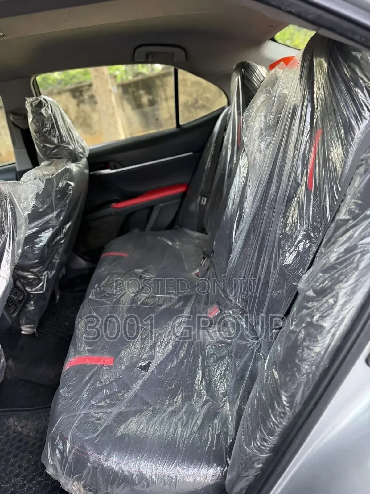 Toyota Camry LE FWD (2.5L 4cyl 8AM) 2018 Silver