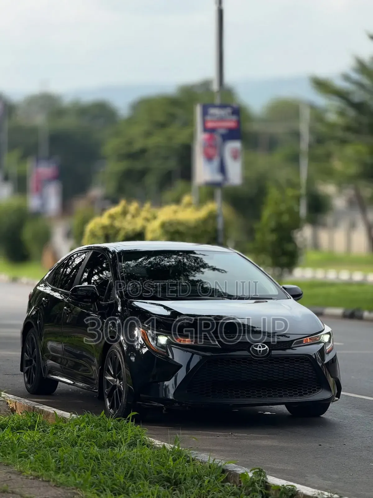 Toyota Corolla XLE 2020 Black