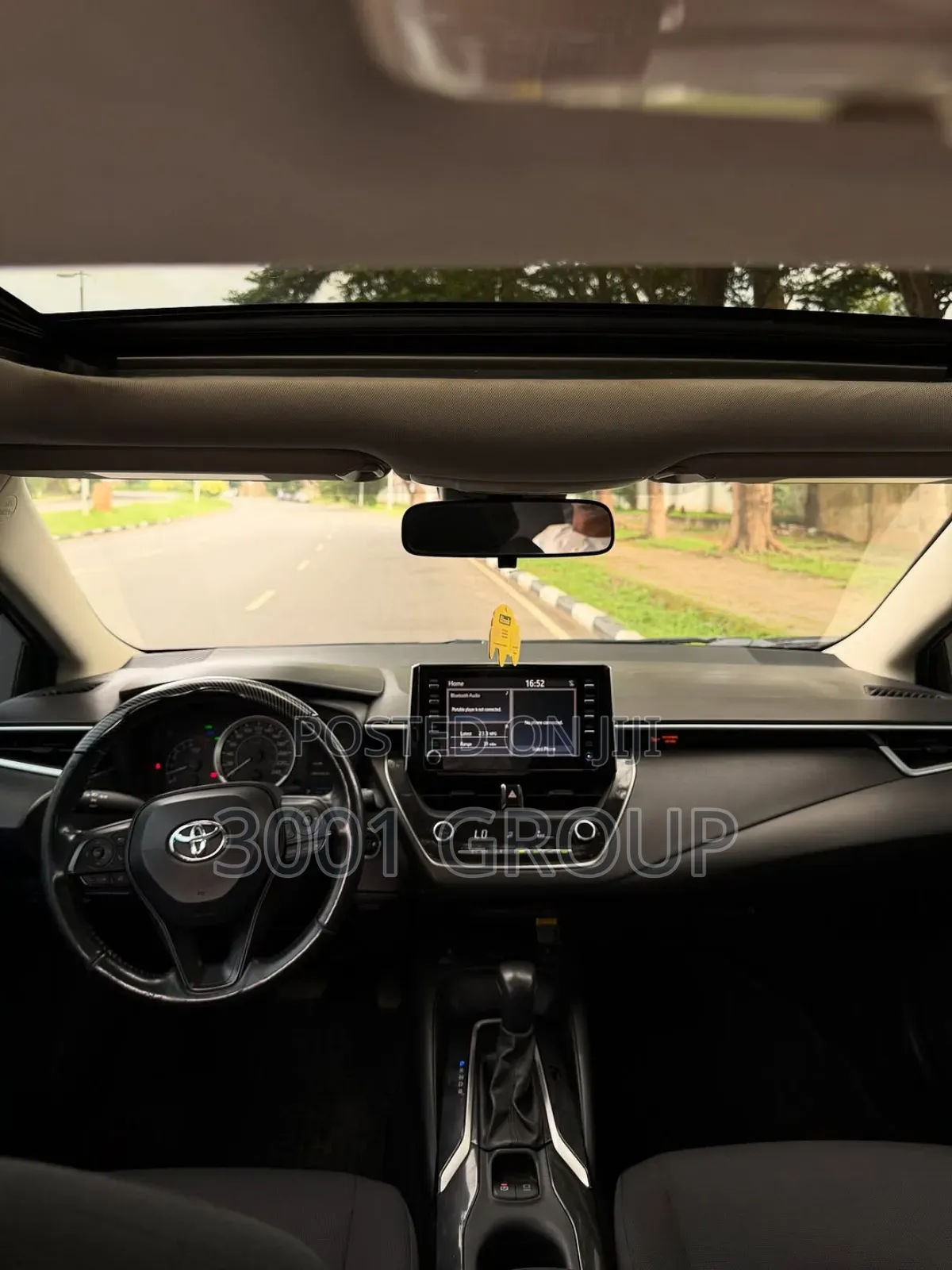 Toyota Corolla XLE 2020 Black