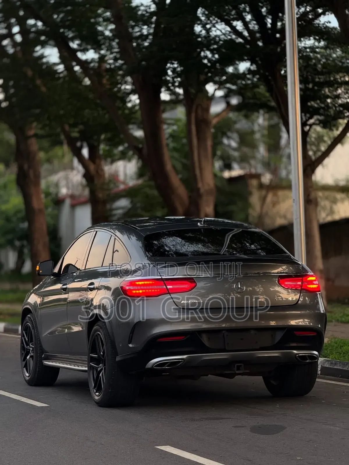 Mercedes-Benz GLE-Class AMG GLE 43 4MATIC 2017 Gray