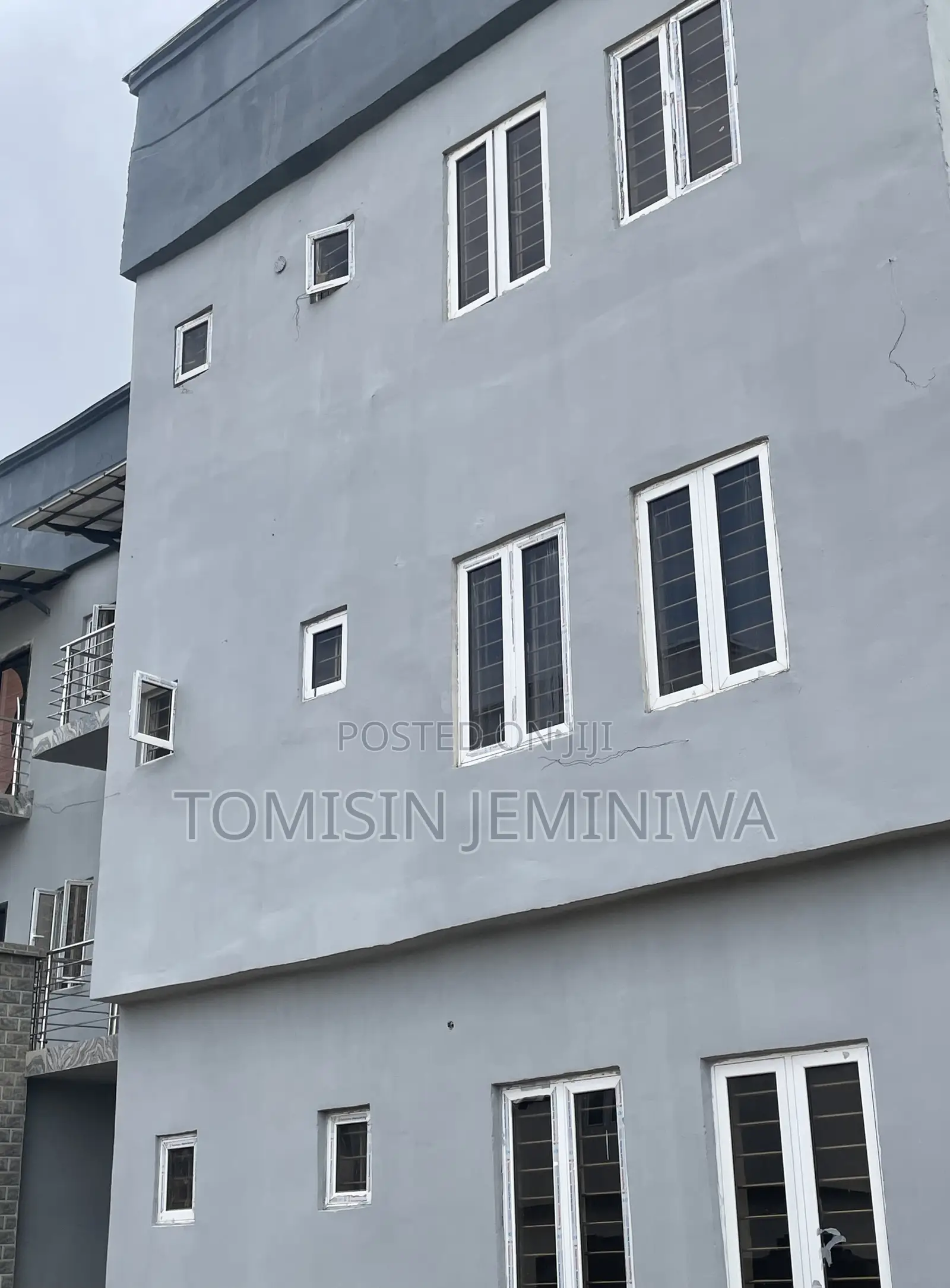 Furnished 2bdrm Block of Flats in Pacific Estate, Kubwa for sale