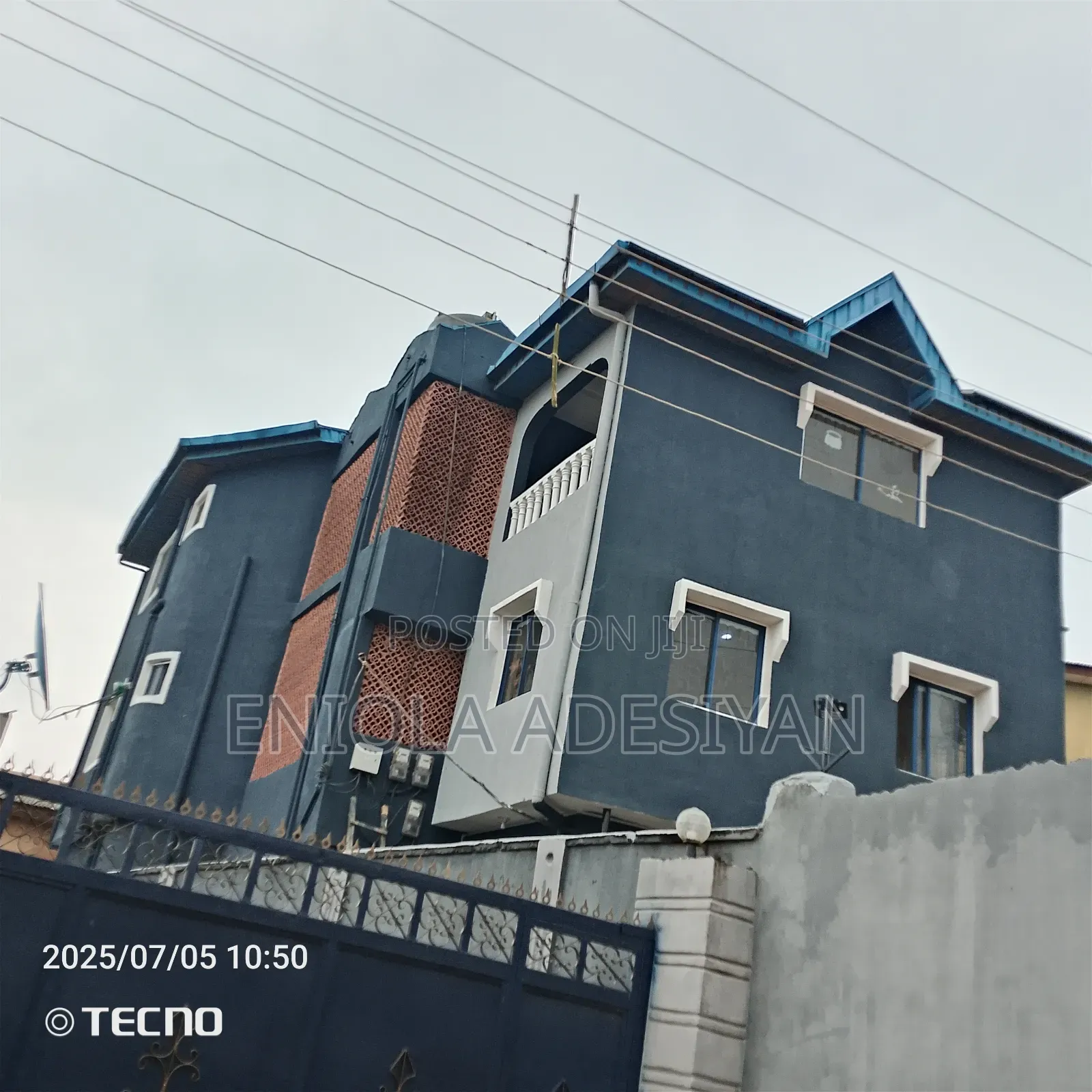 2bdrm Block of Flats in Oriokuta Junction, Agric for rent