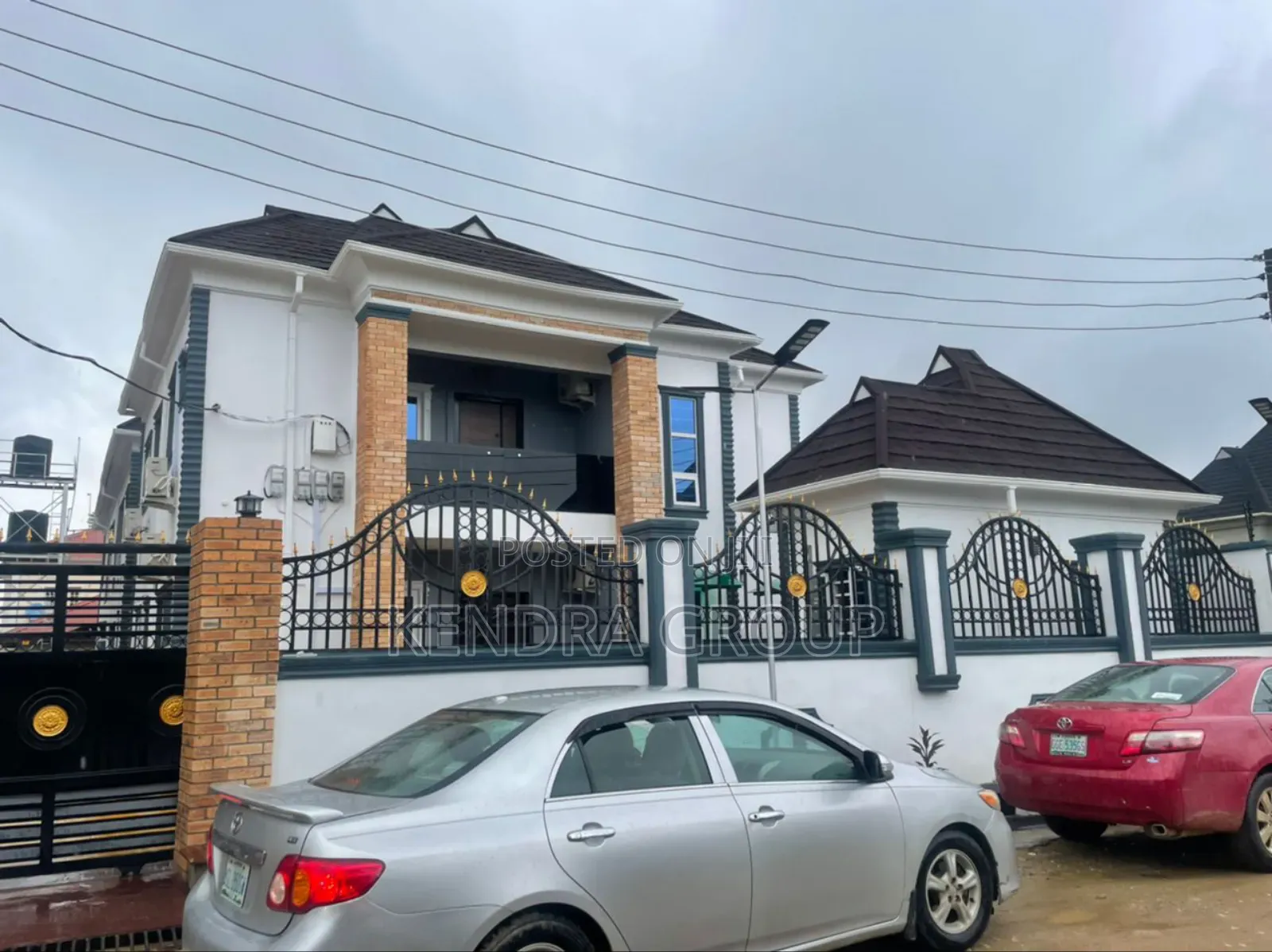 Furnished 3bdrm Block of Flats in Valley View, Ebute for rent