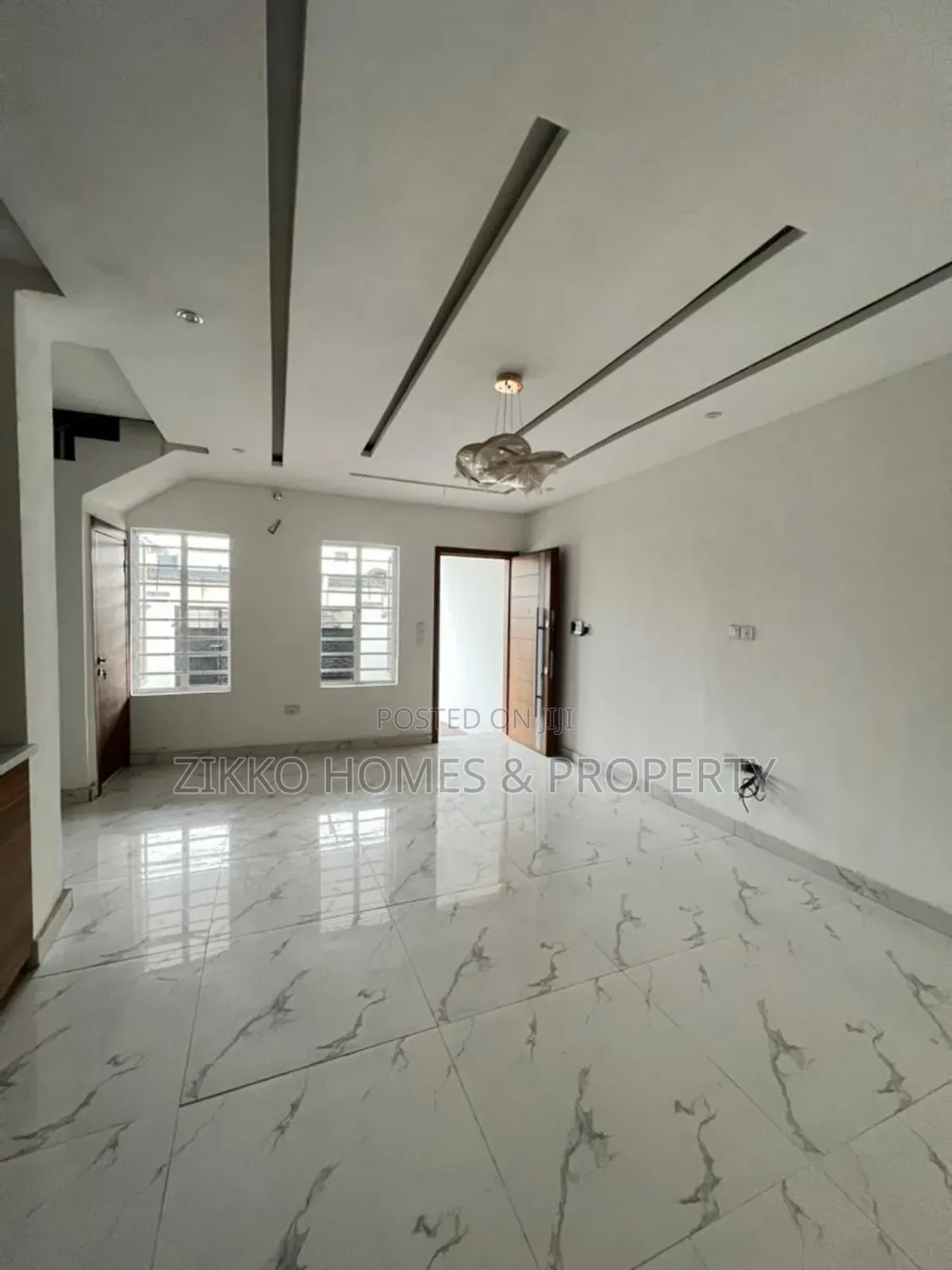 3bdrm Townhouse/Terrace in Ajah for Sale