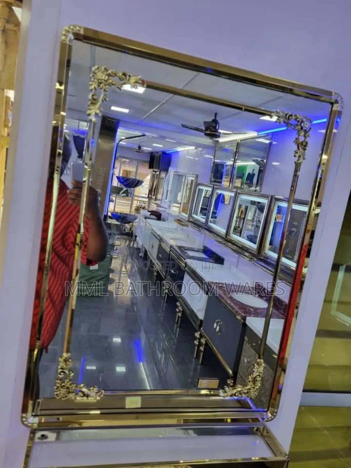 Golden Frame Design Wall Mounted Mirrors