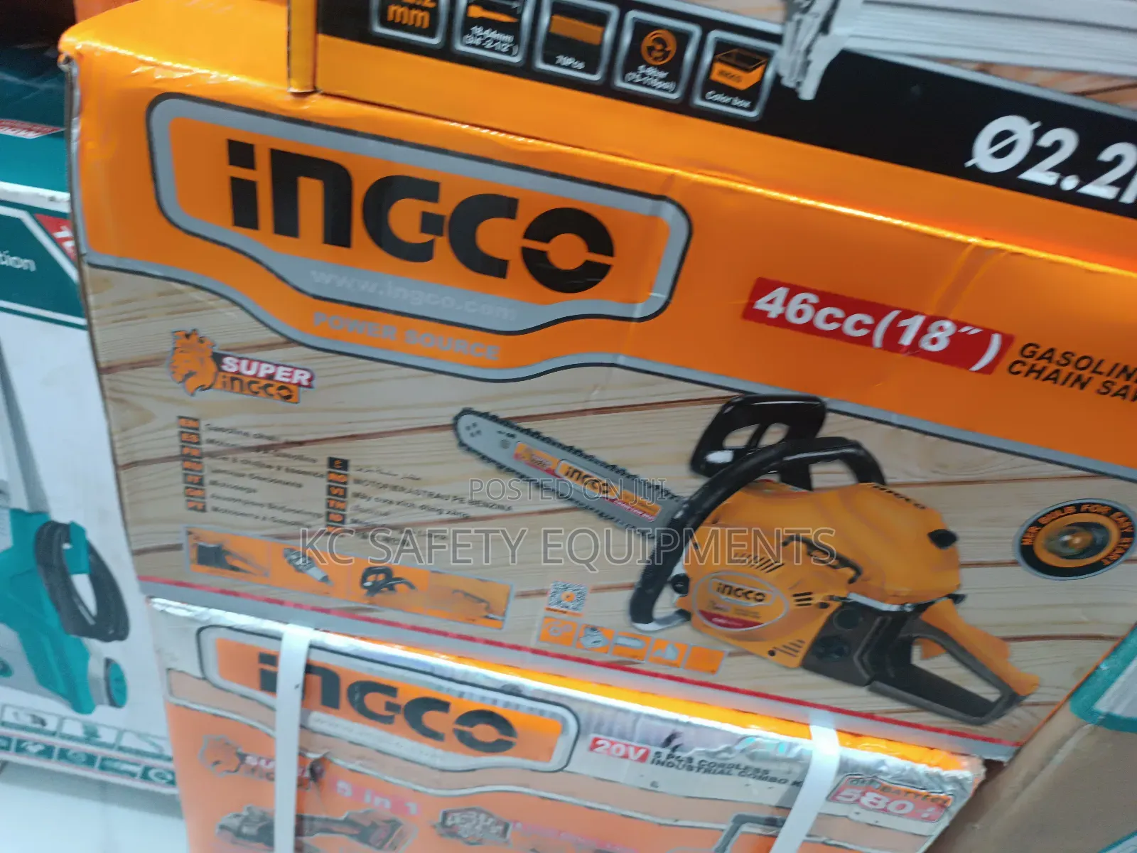 Gasoline Chainsaw 18"