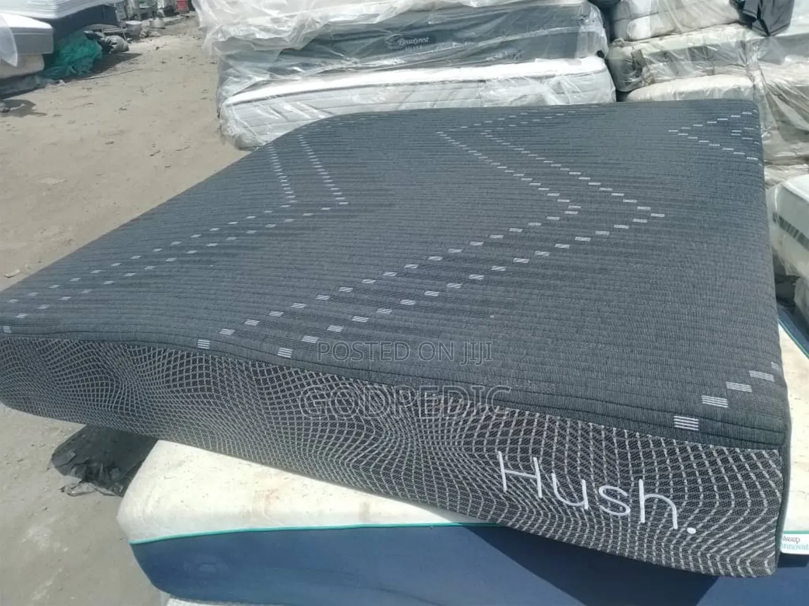 Semi Orthopedic Memory Mattress