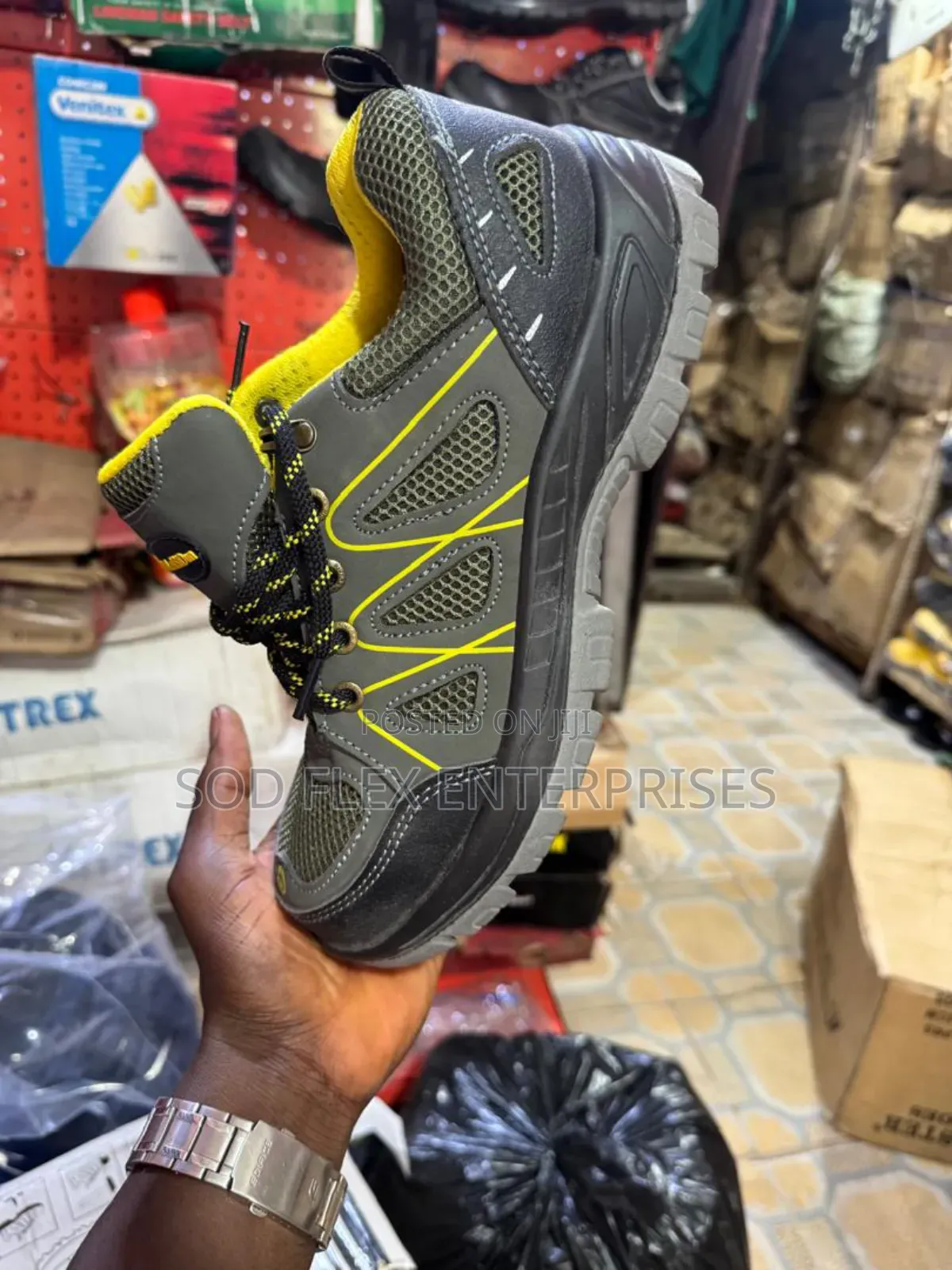 Guleisidun Heavy Duty Durable Safety Shoe