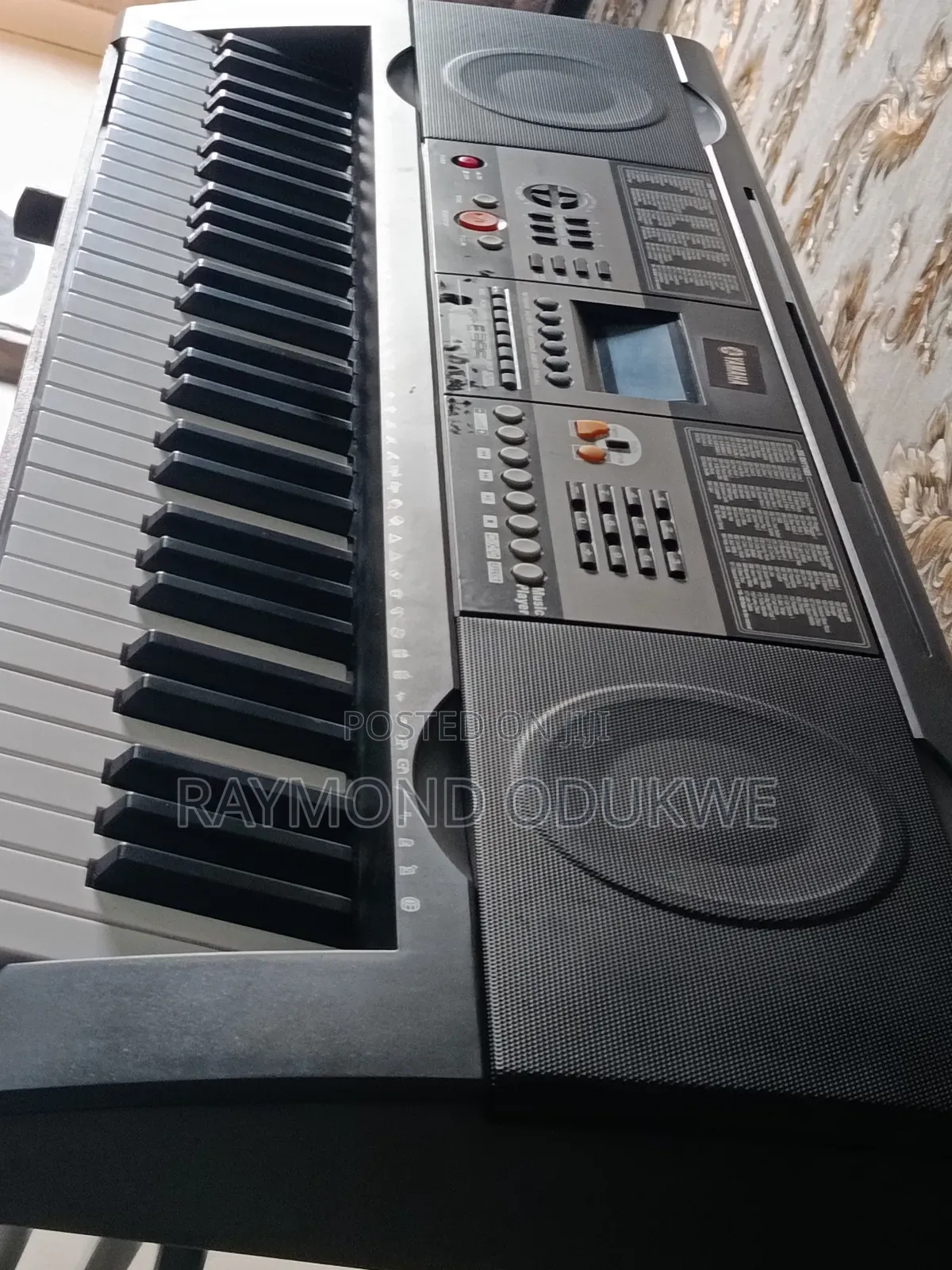 61keys Standard Keyboard Piano With Touch Response