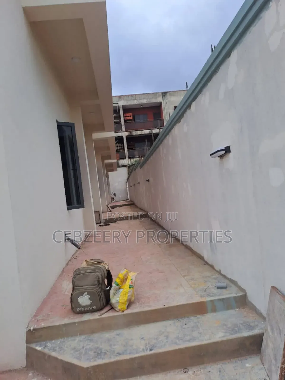 3bdrm Duplex in Omole Phase 2 for sale