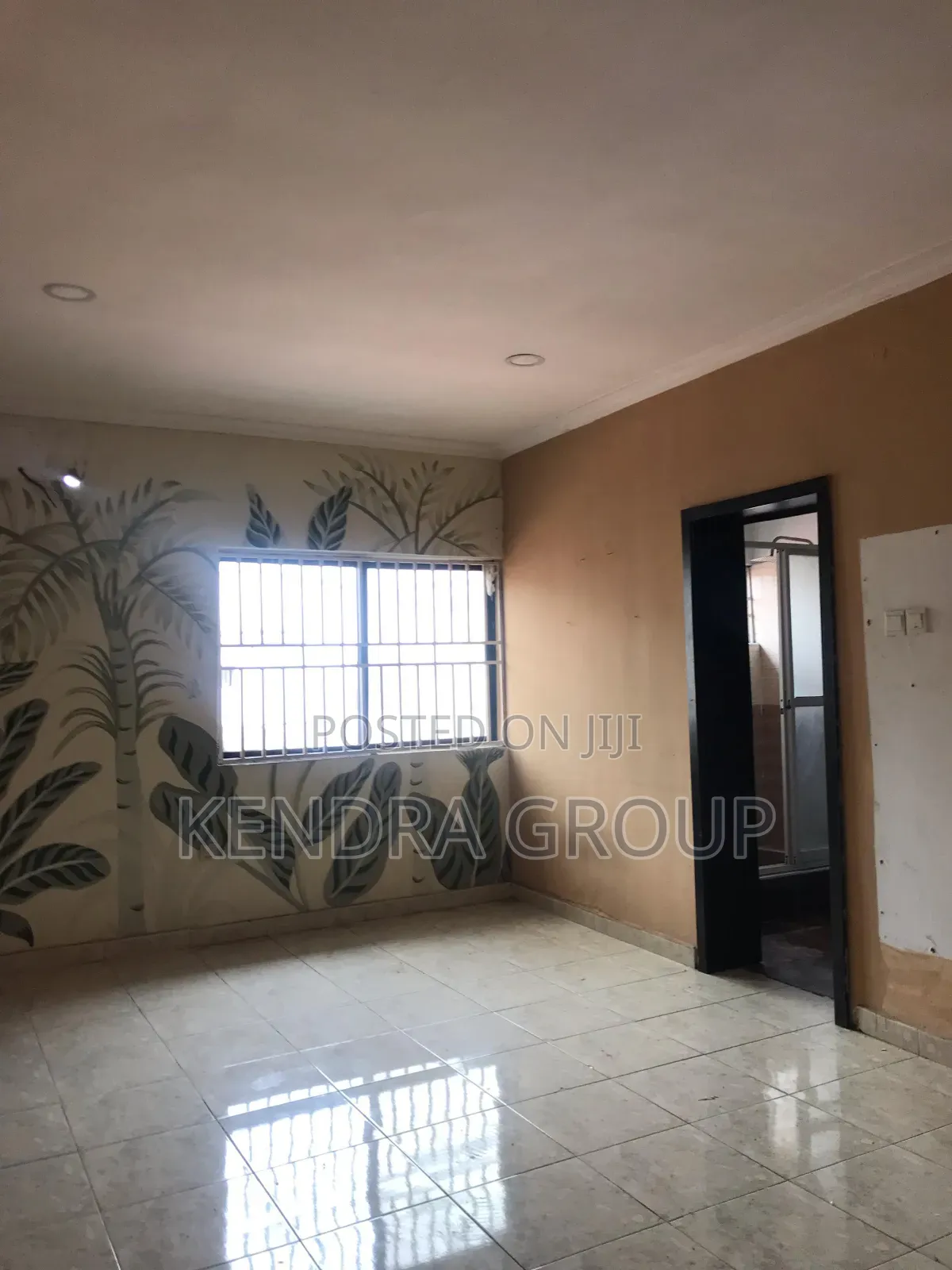 1bdrm Block of Flats in Lekki Phase 1 for rent