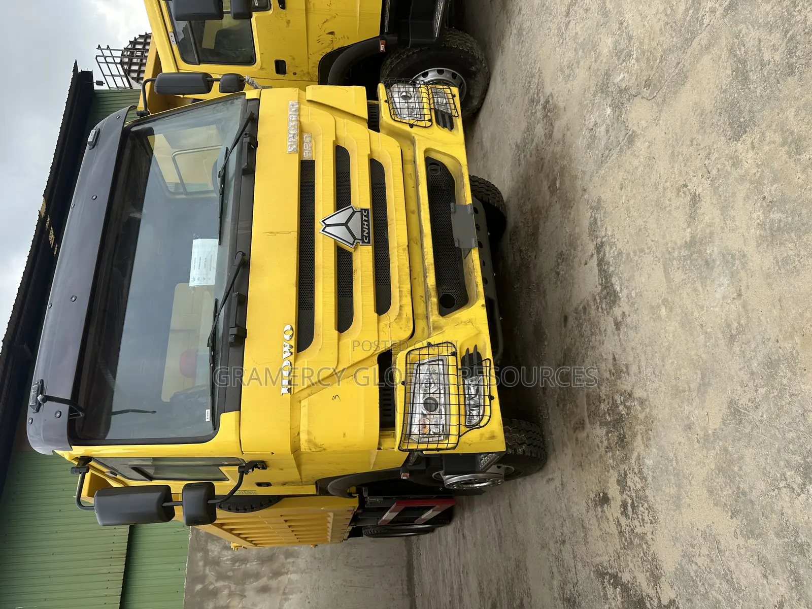 Brand New 2025 Howo 380hp Dump Truck Tipper -10 Tires